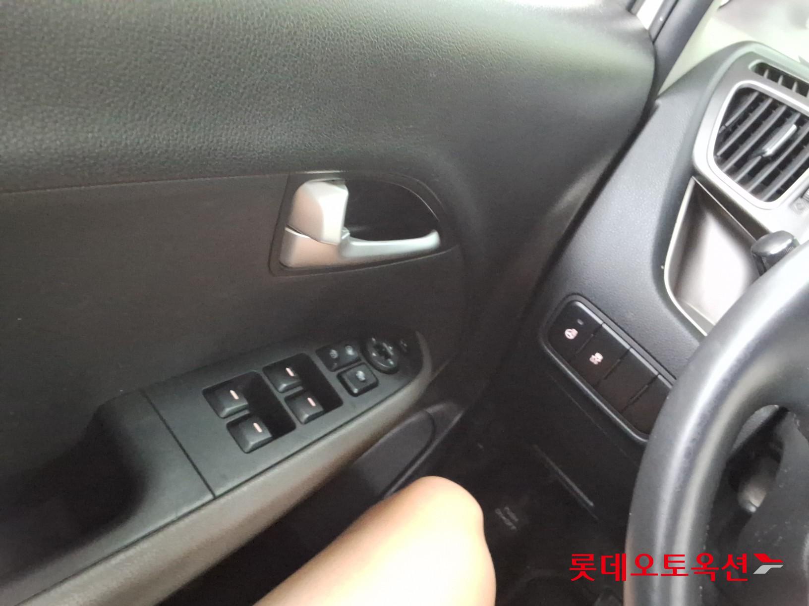2021 - kia ray