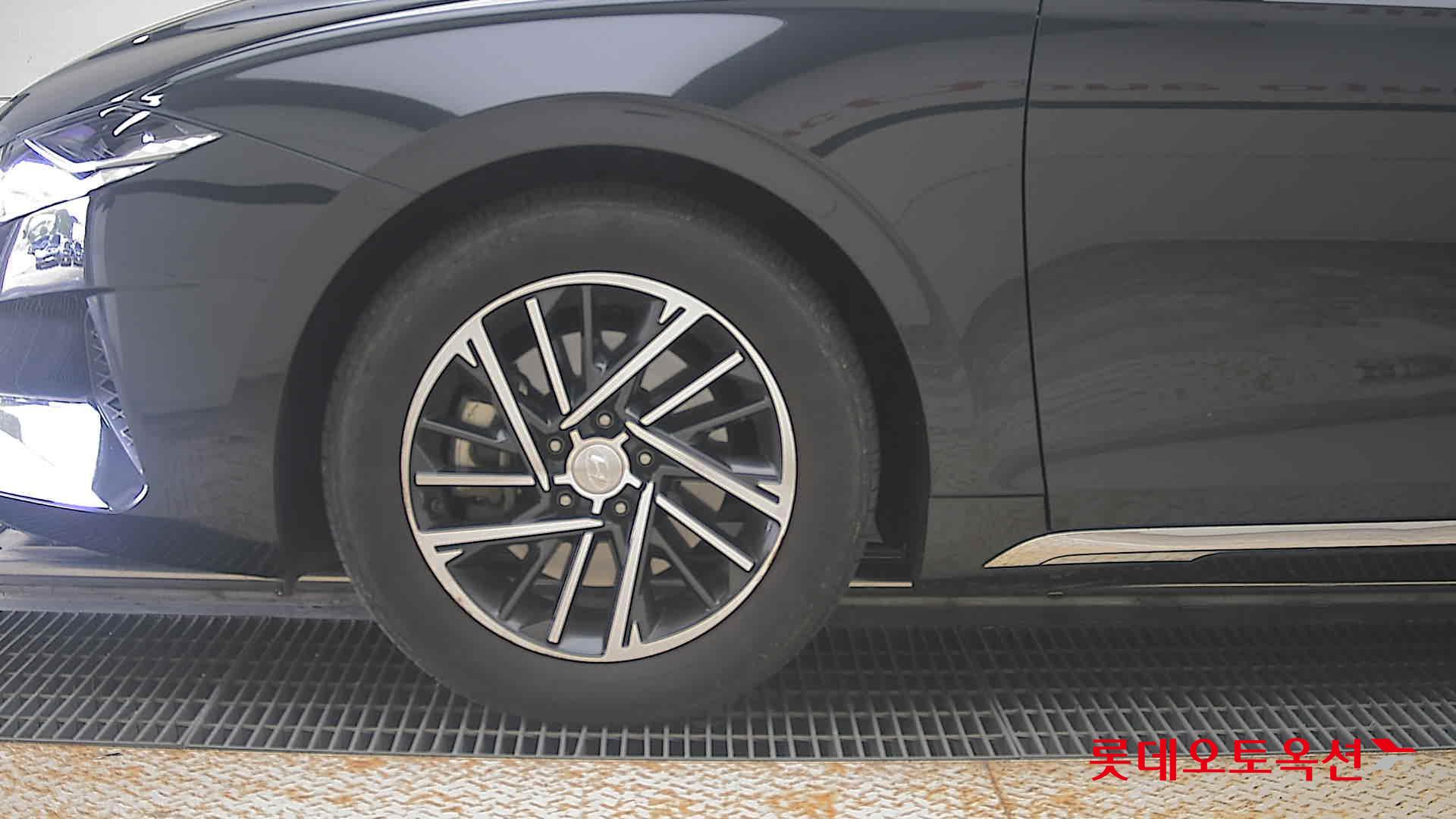 2020 - hyundai grandeur