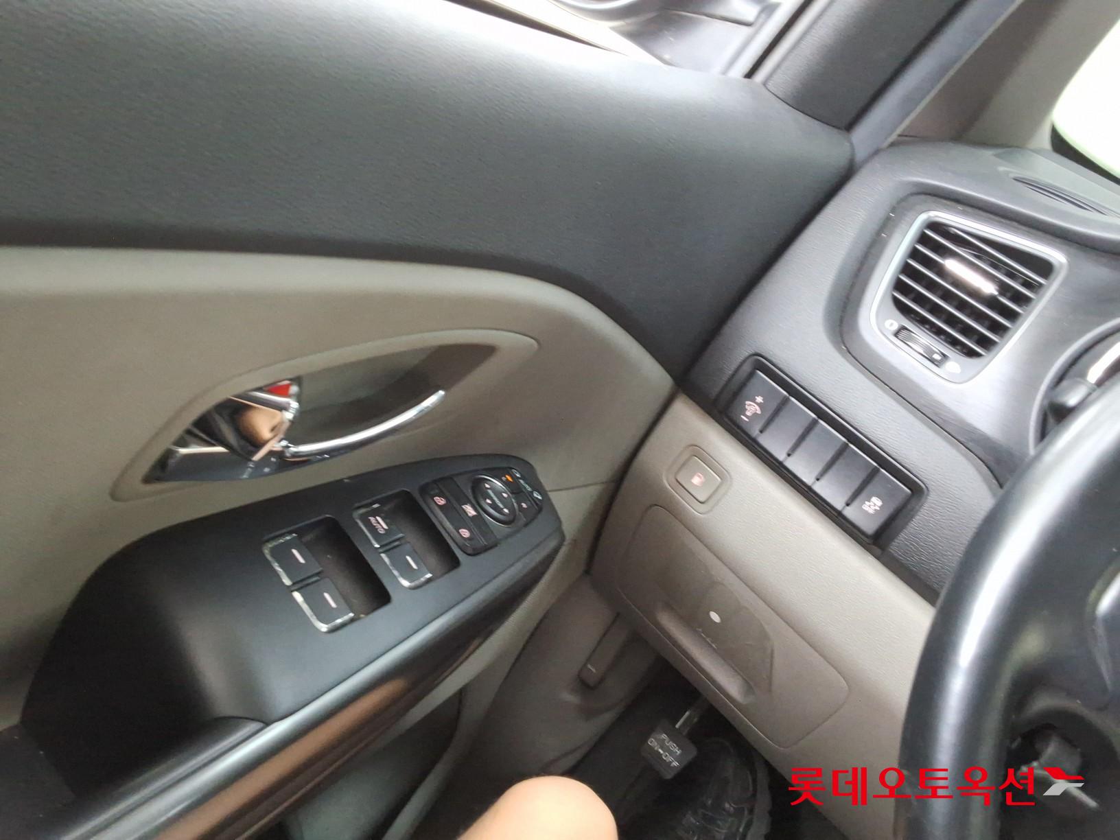 2019 - kia carnival