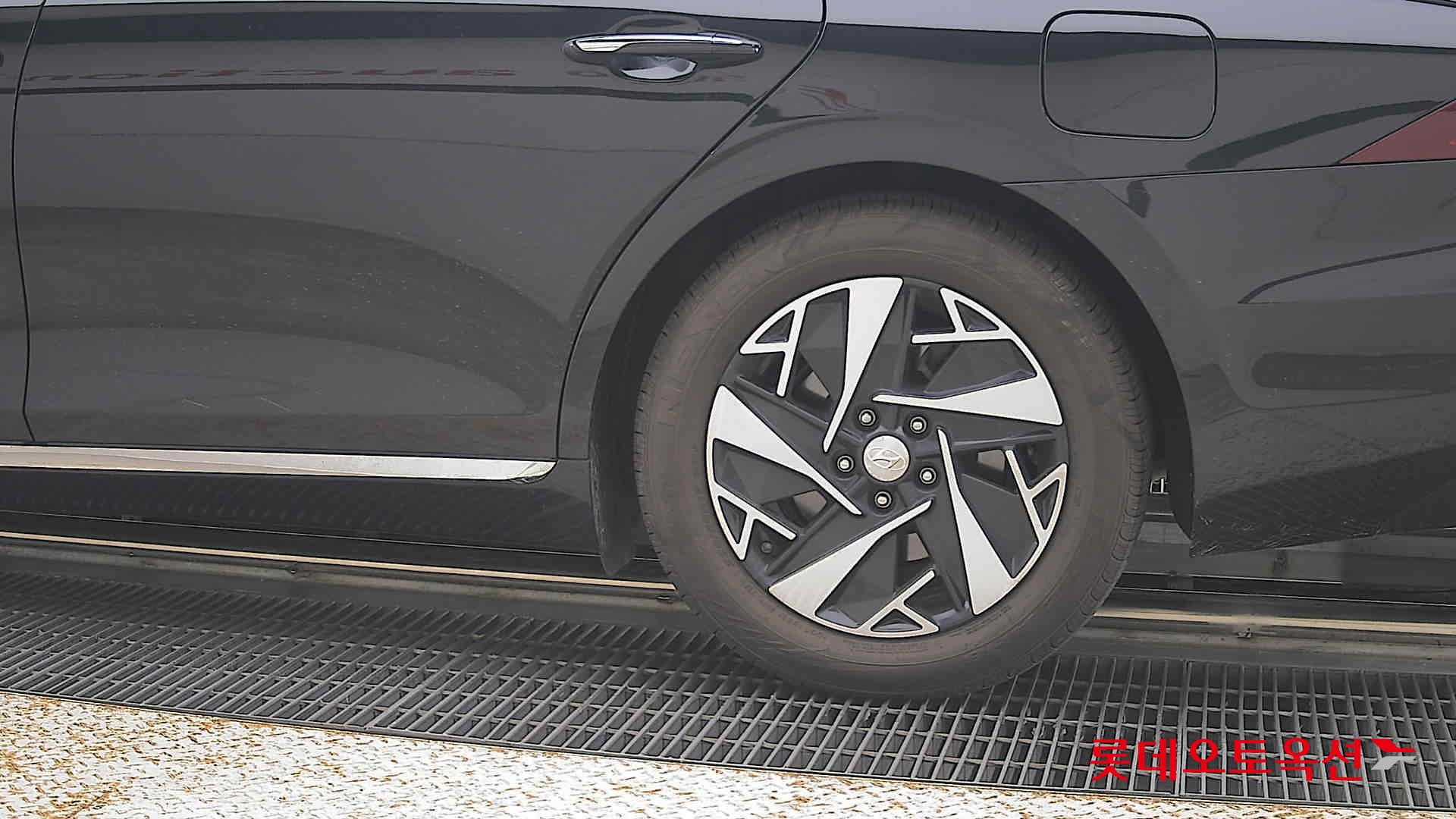 2020 - hyundai grandeur