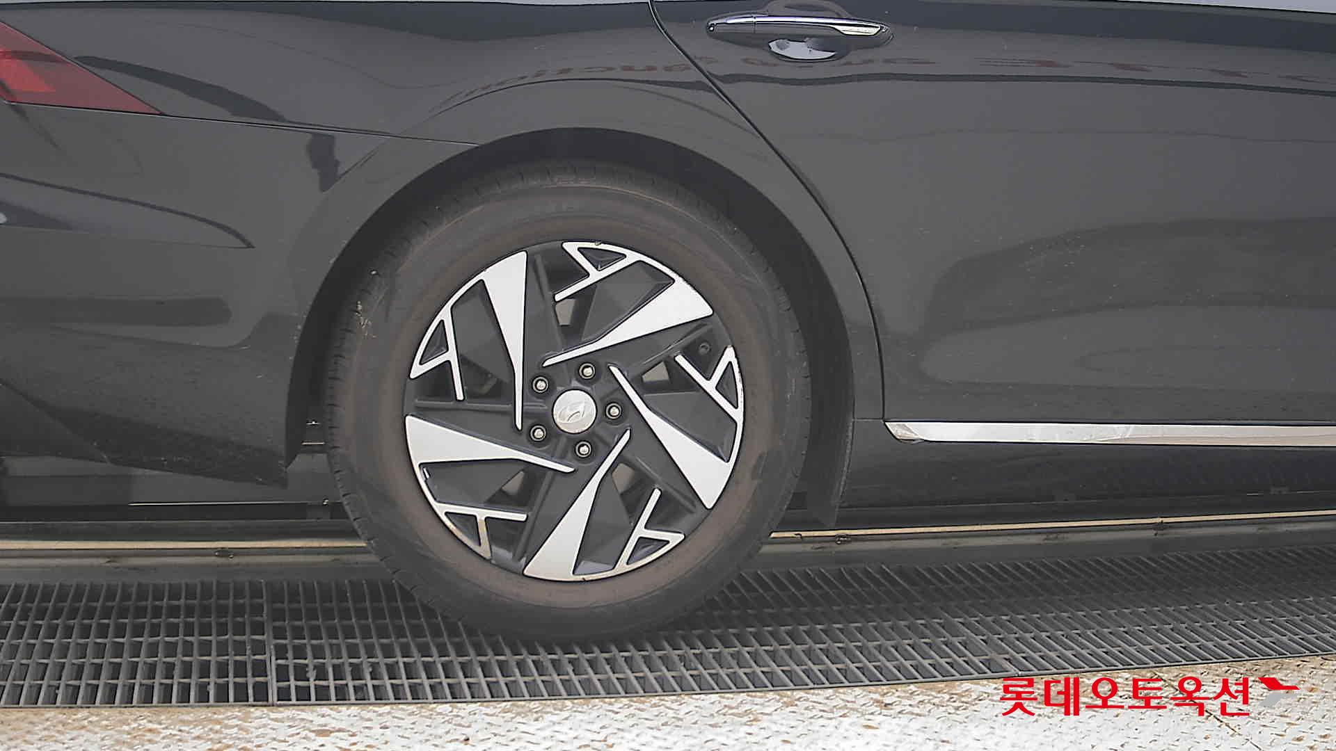 2020 - hyundai grandeur