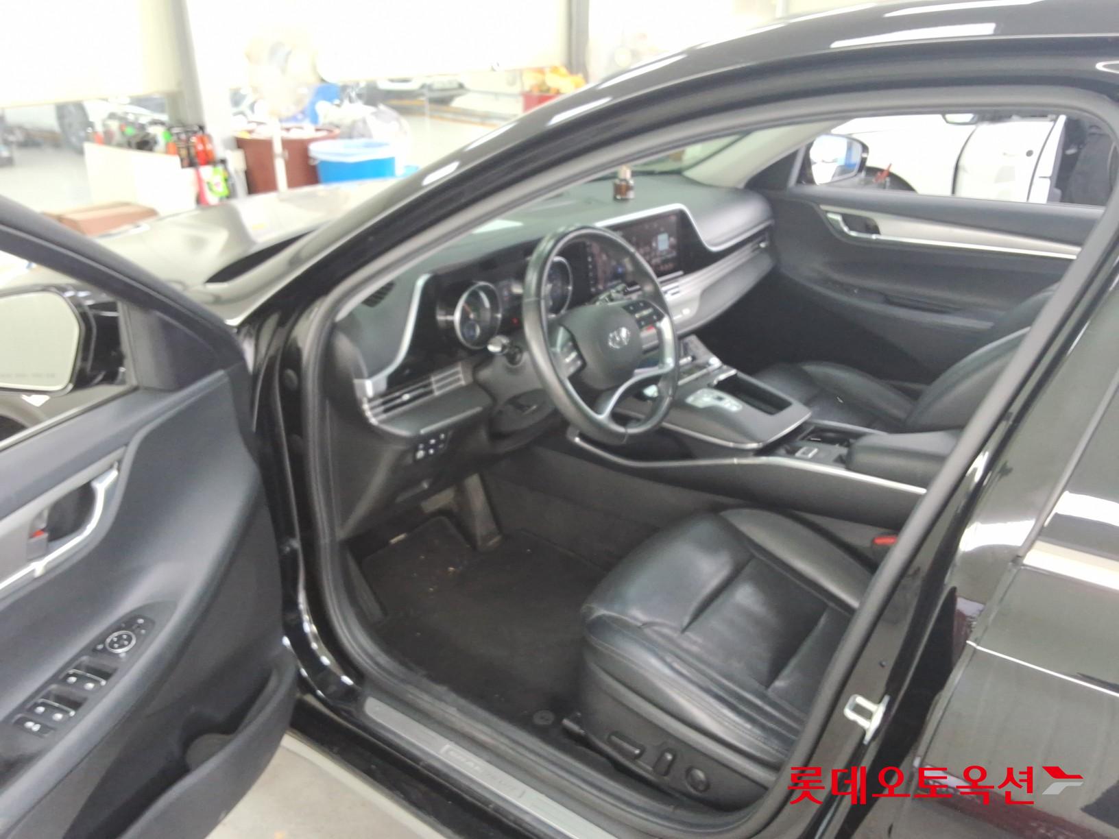 2020 - hyundai grandeur
