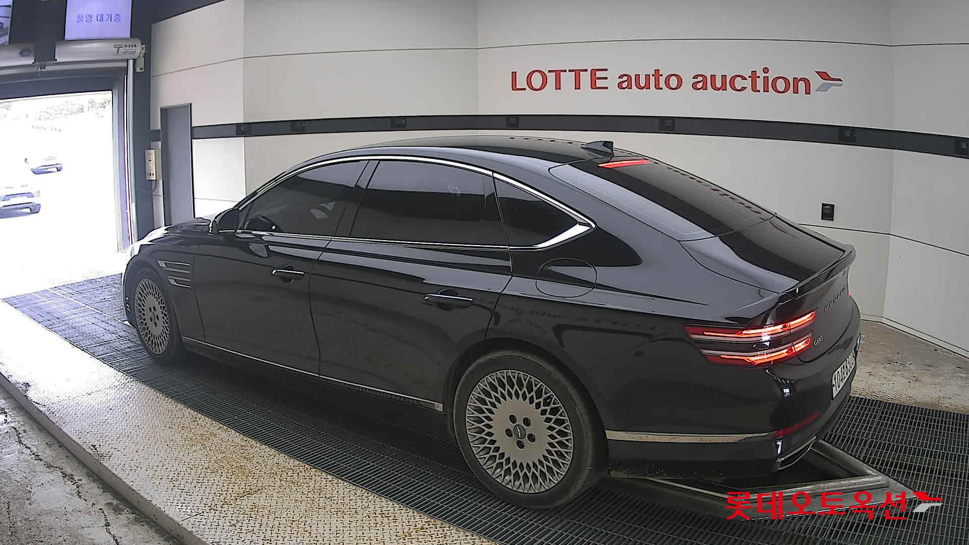 جينيسيس G80 2021 — صورة 8