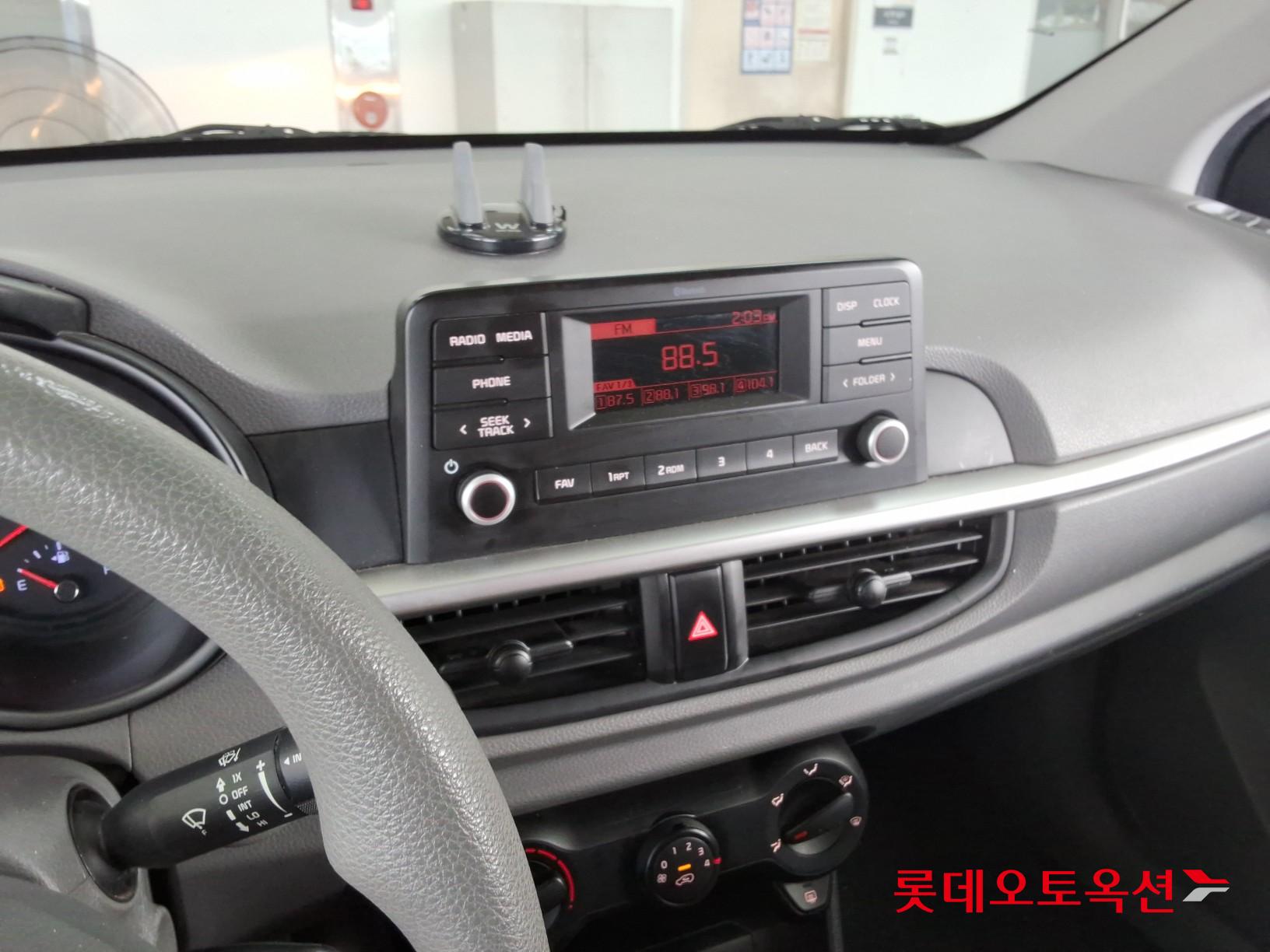 2021 - kia morning