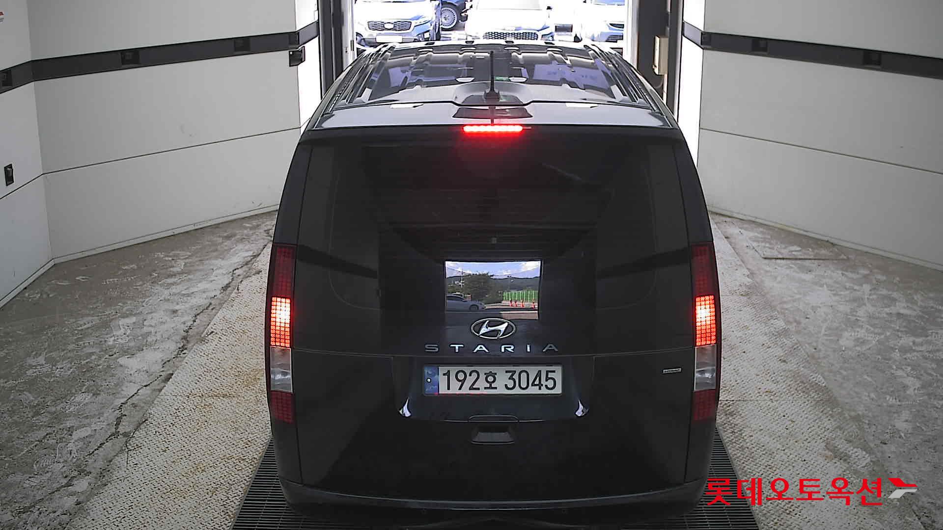 2022 - hyundai staria