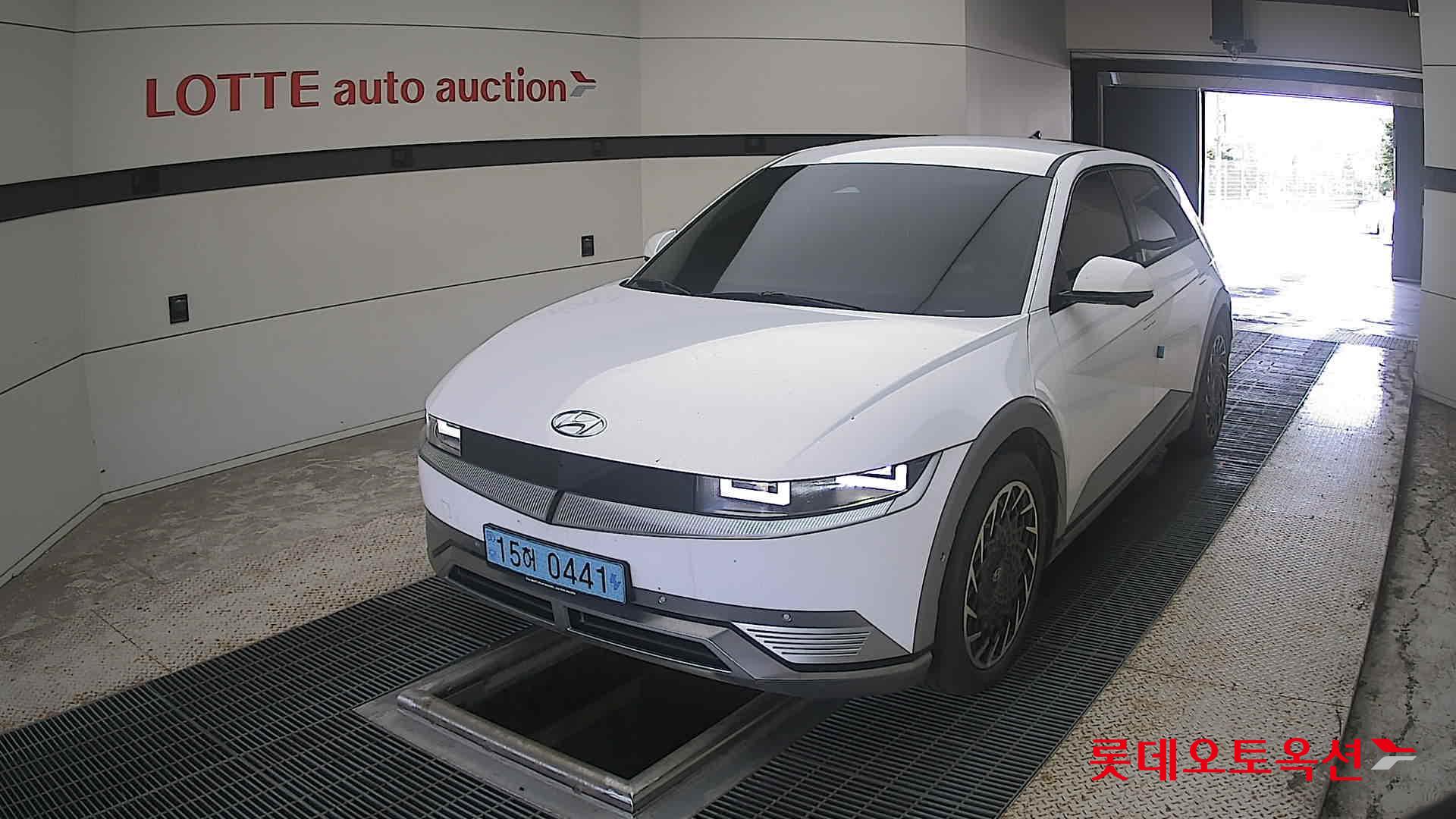 2022 - hyundai ioniq