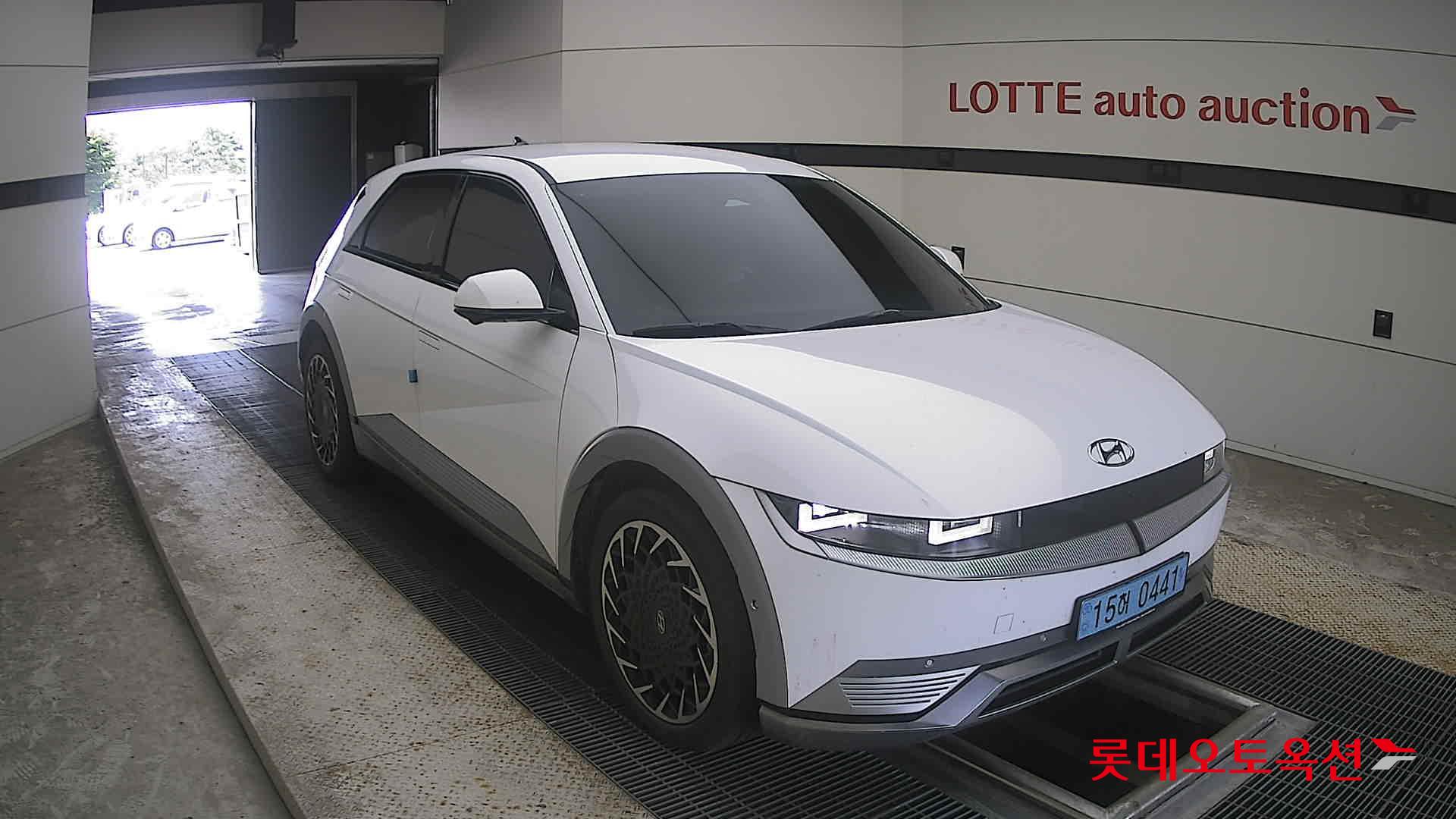 2022 - hyundai ioniq