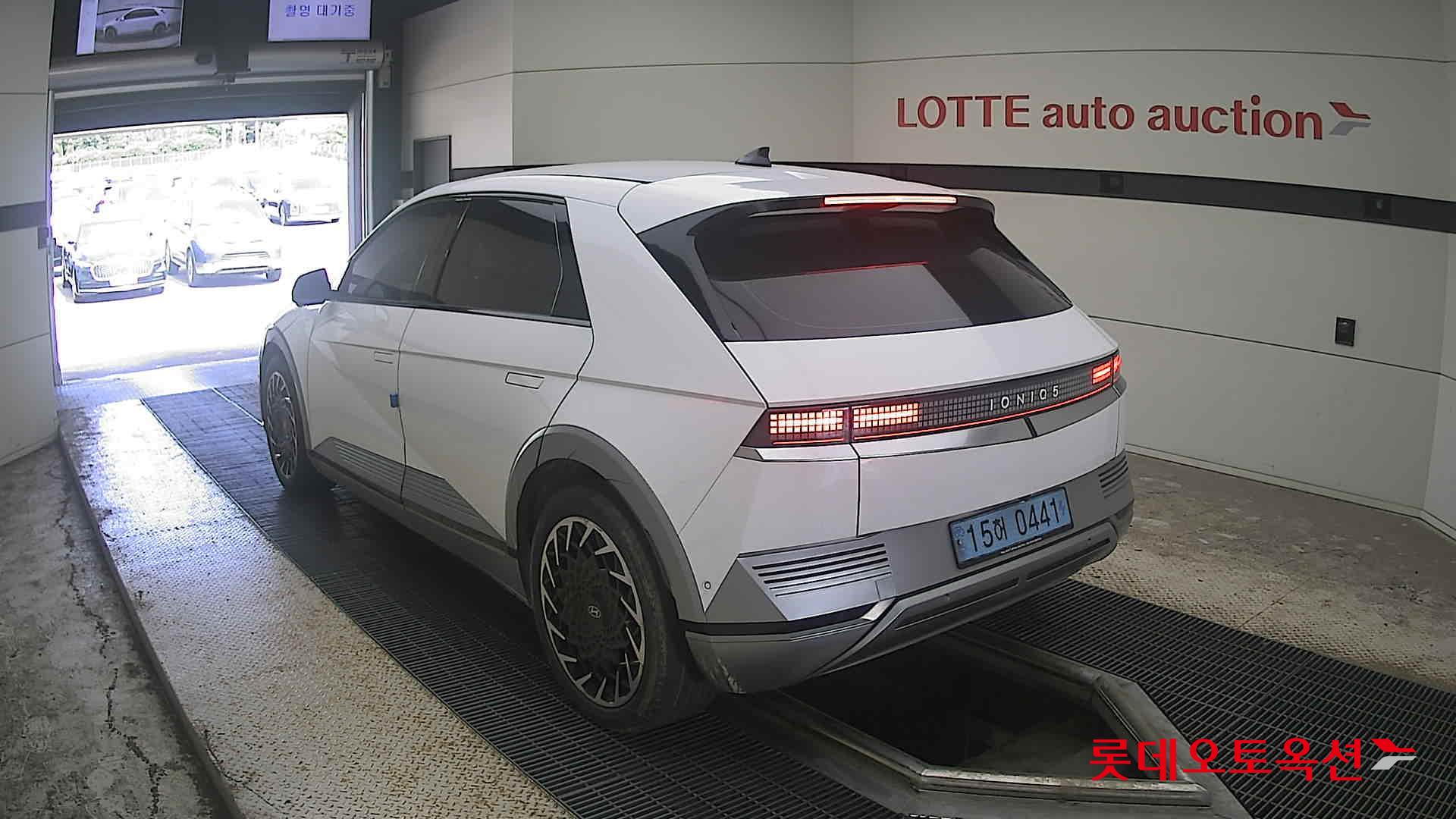 2022 - hyundai ioniq