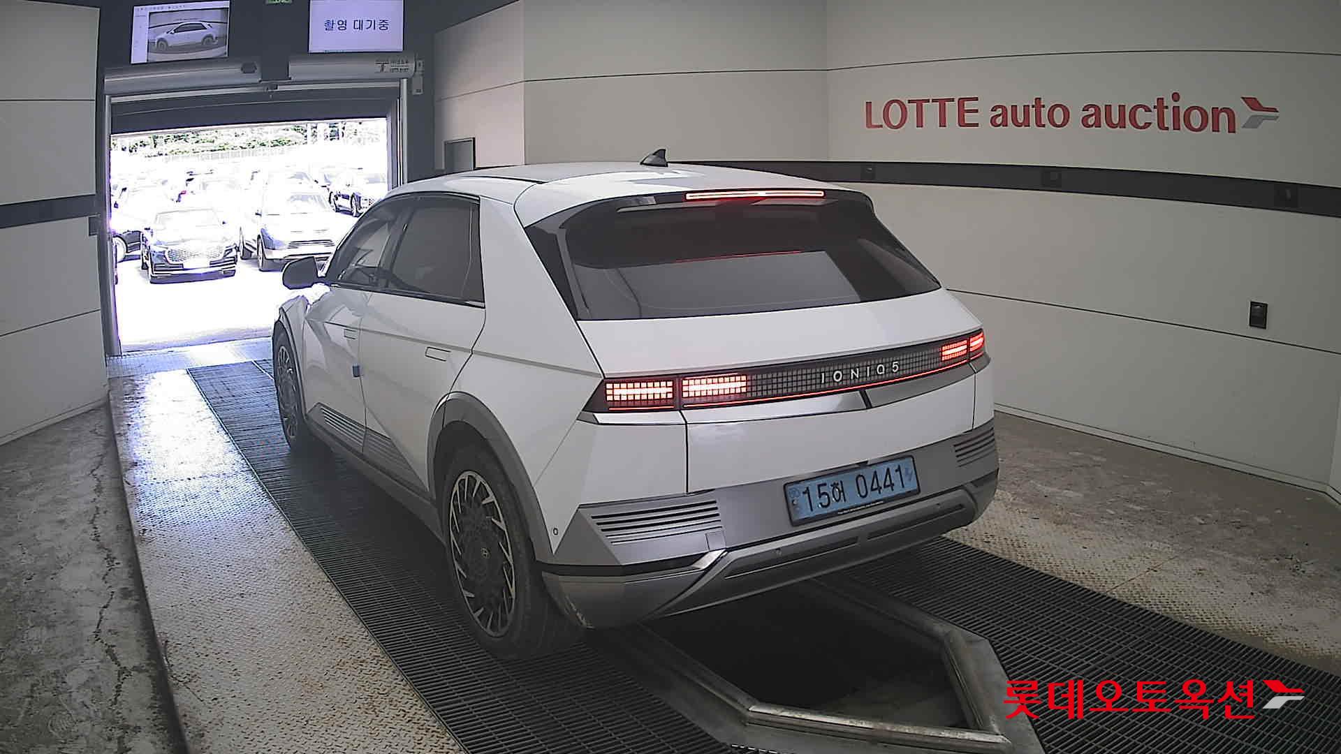 2022 - hyundai ioniq