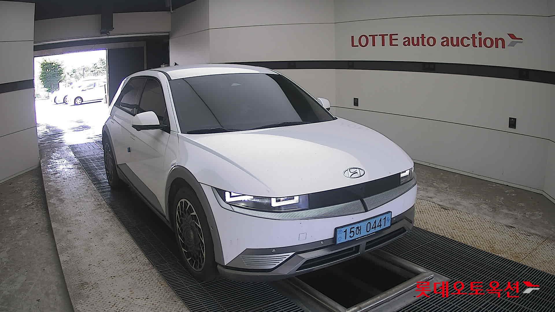 2022 - hyundai ioniq