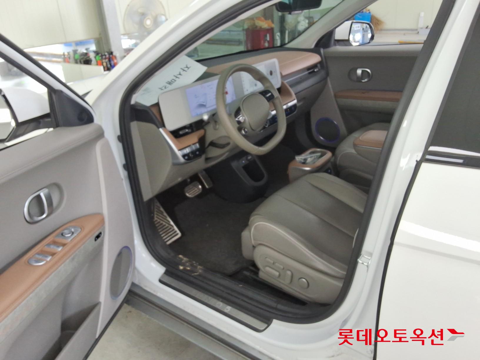 2022 - hyundai ioniq