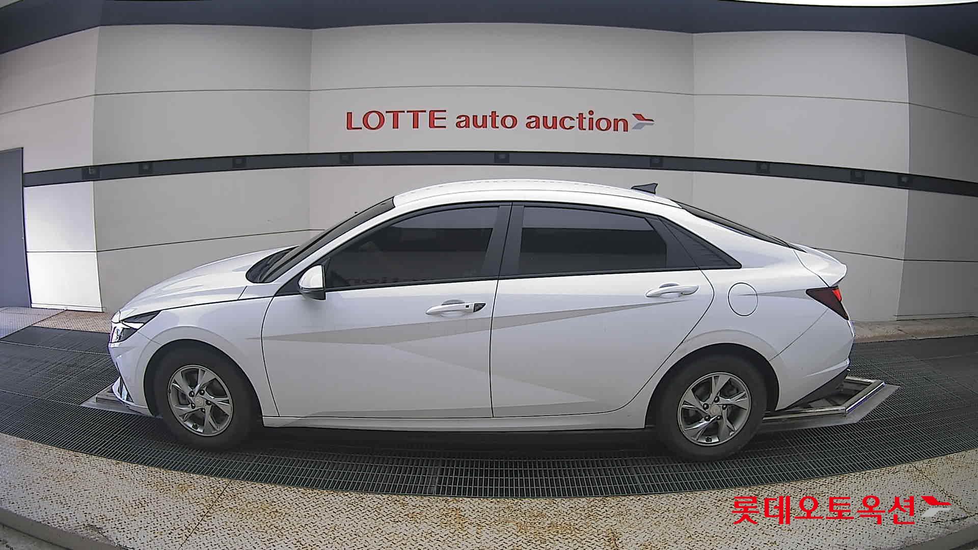 2023 - hyundai avante