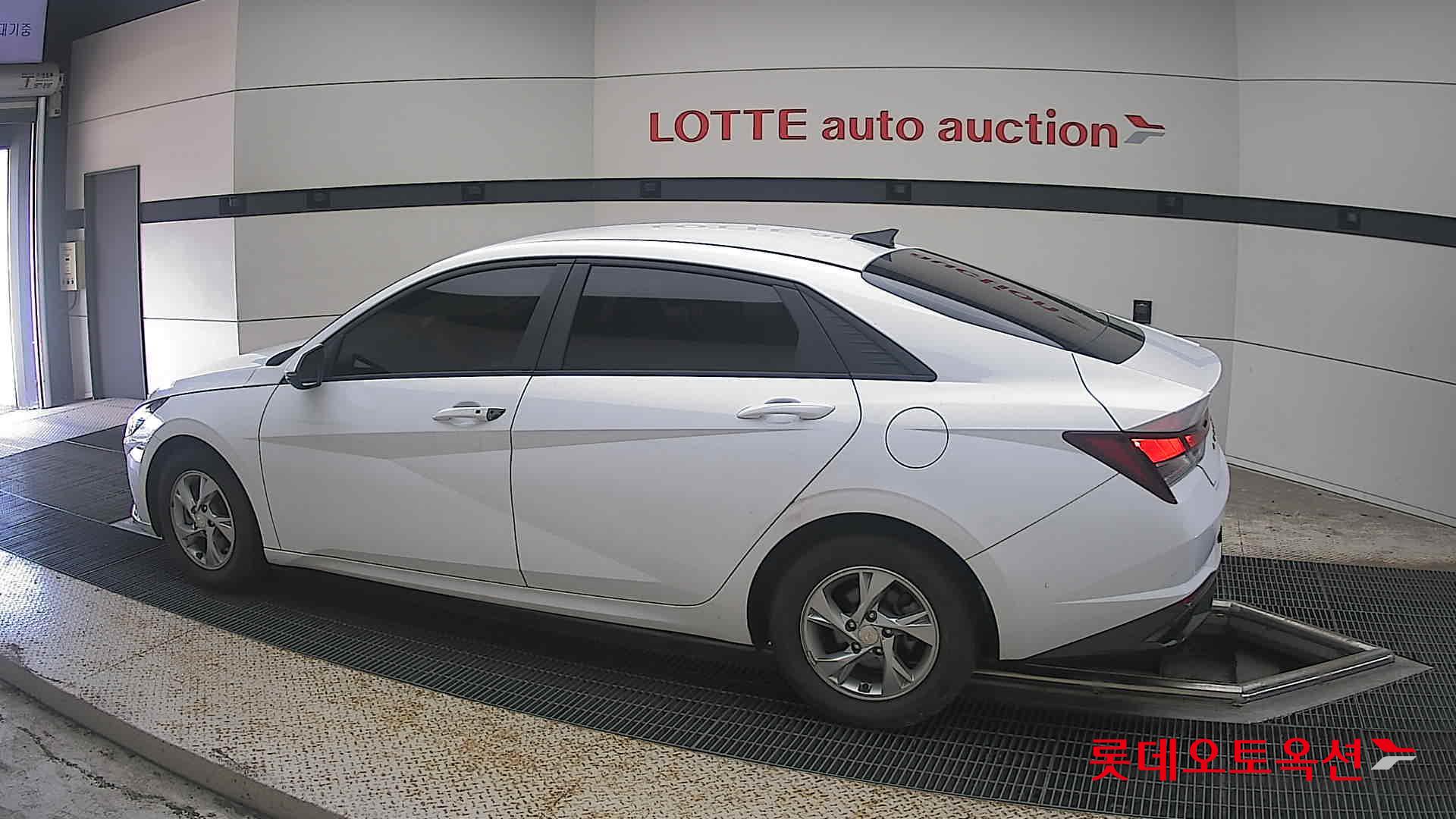 2023 - hyundai avante