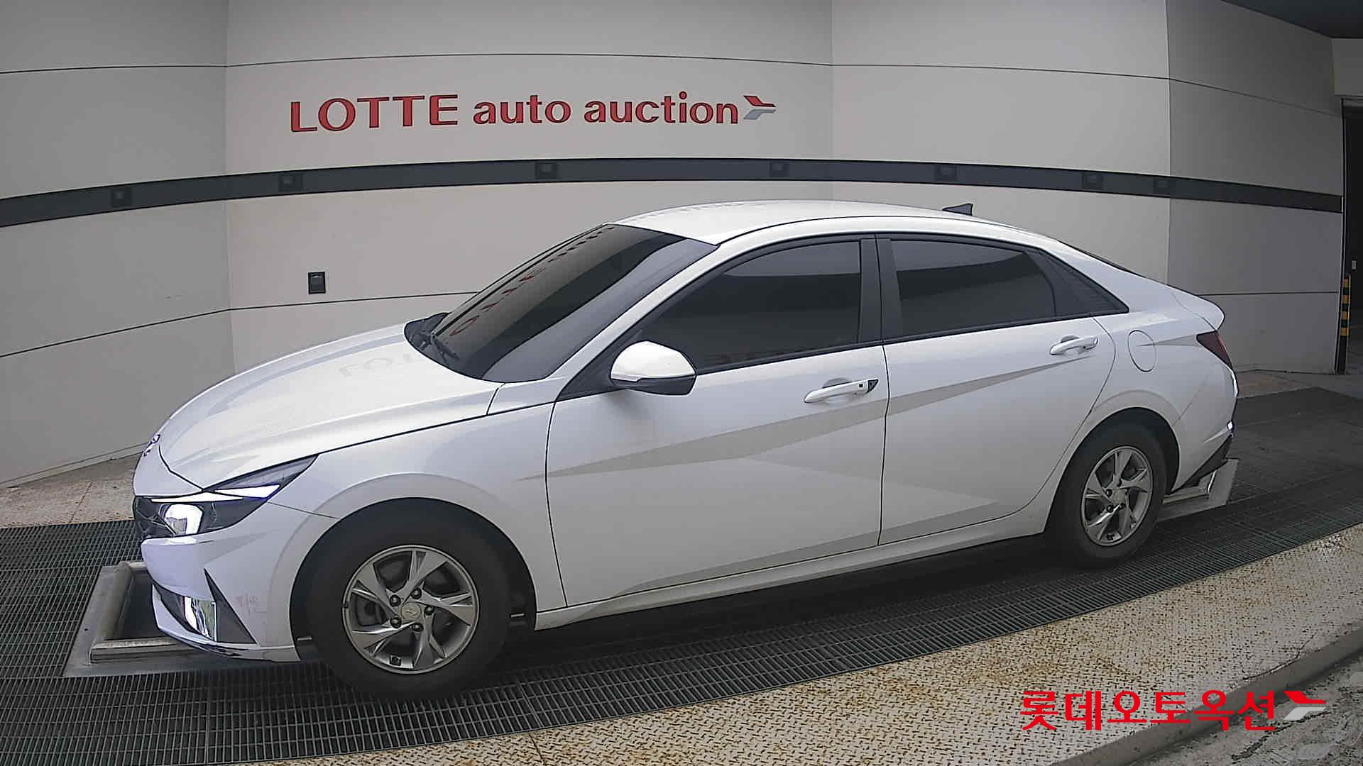 2023 - hyundai avante