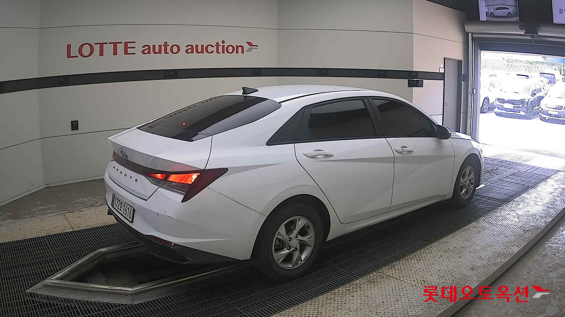 2023 - hyundai avante