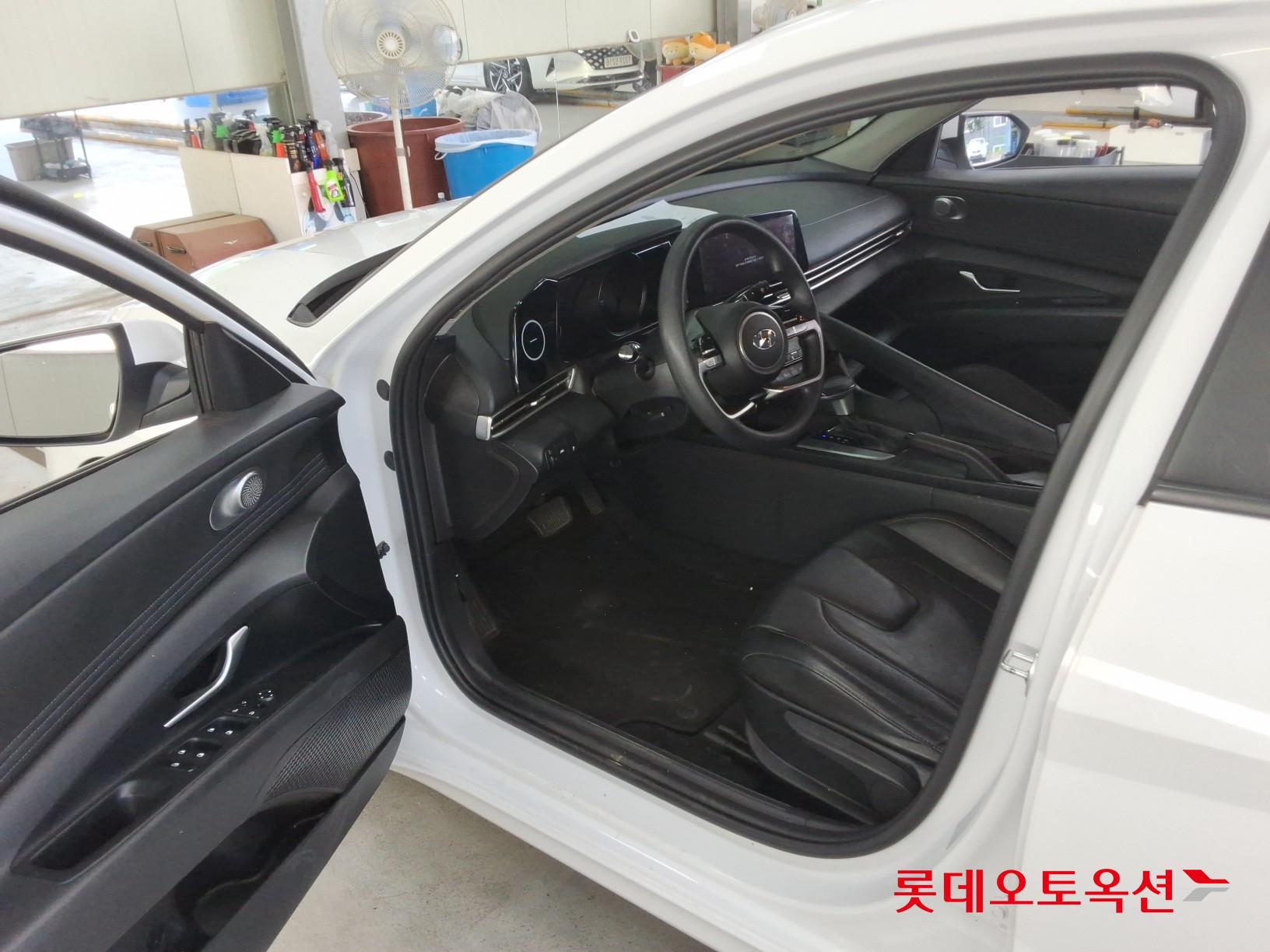 2023 - hyundai avante