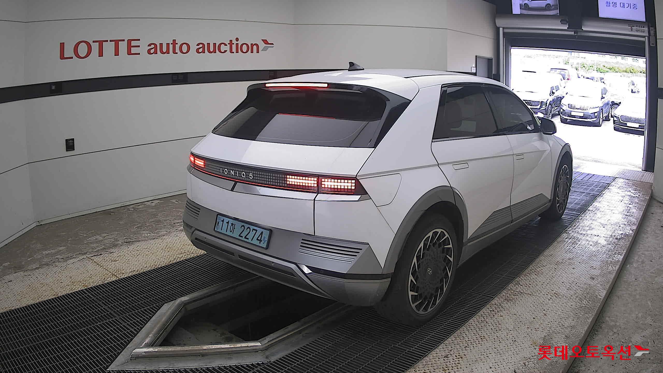 2023 - hyundai ioniq