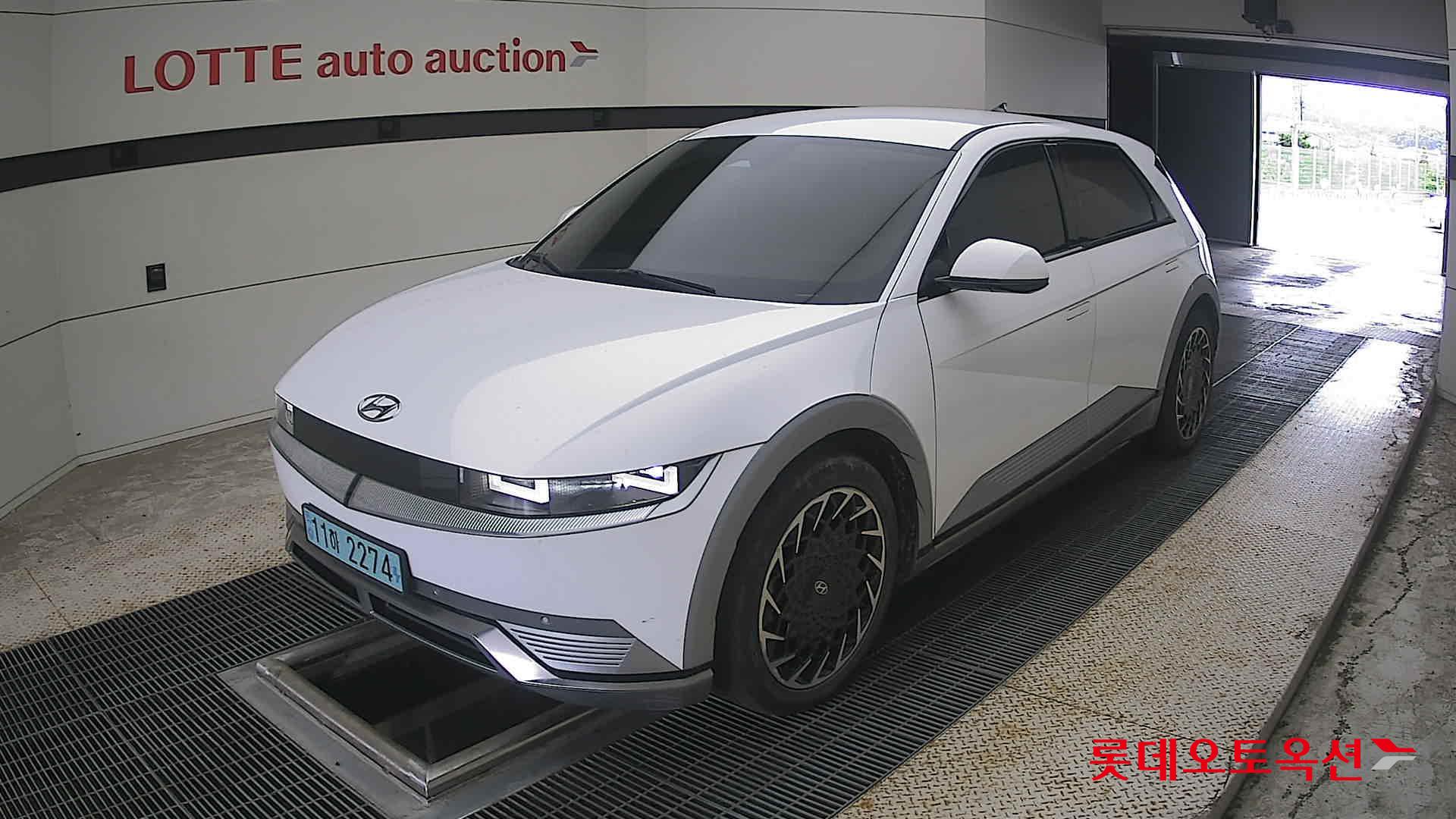 2023 - hyundai ioniq
