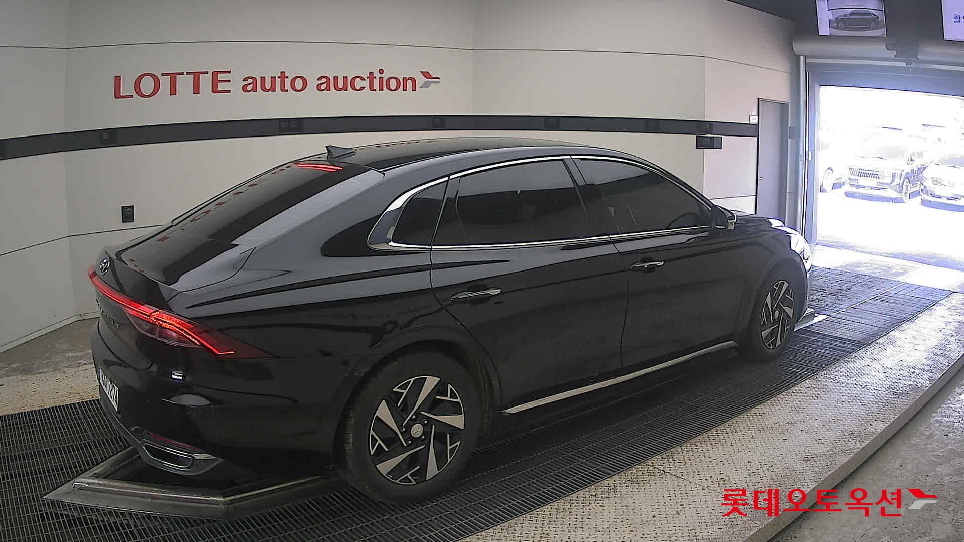 2023 - hyundai grandeur