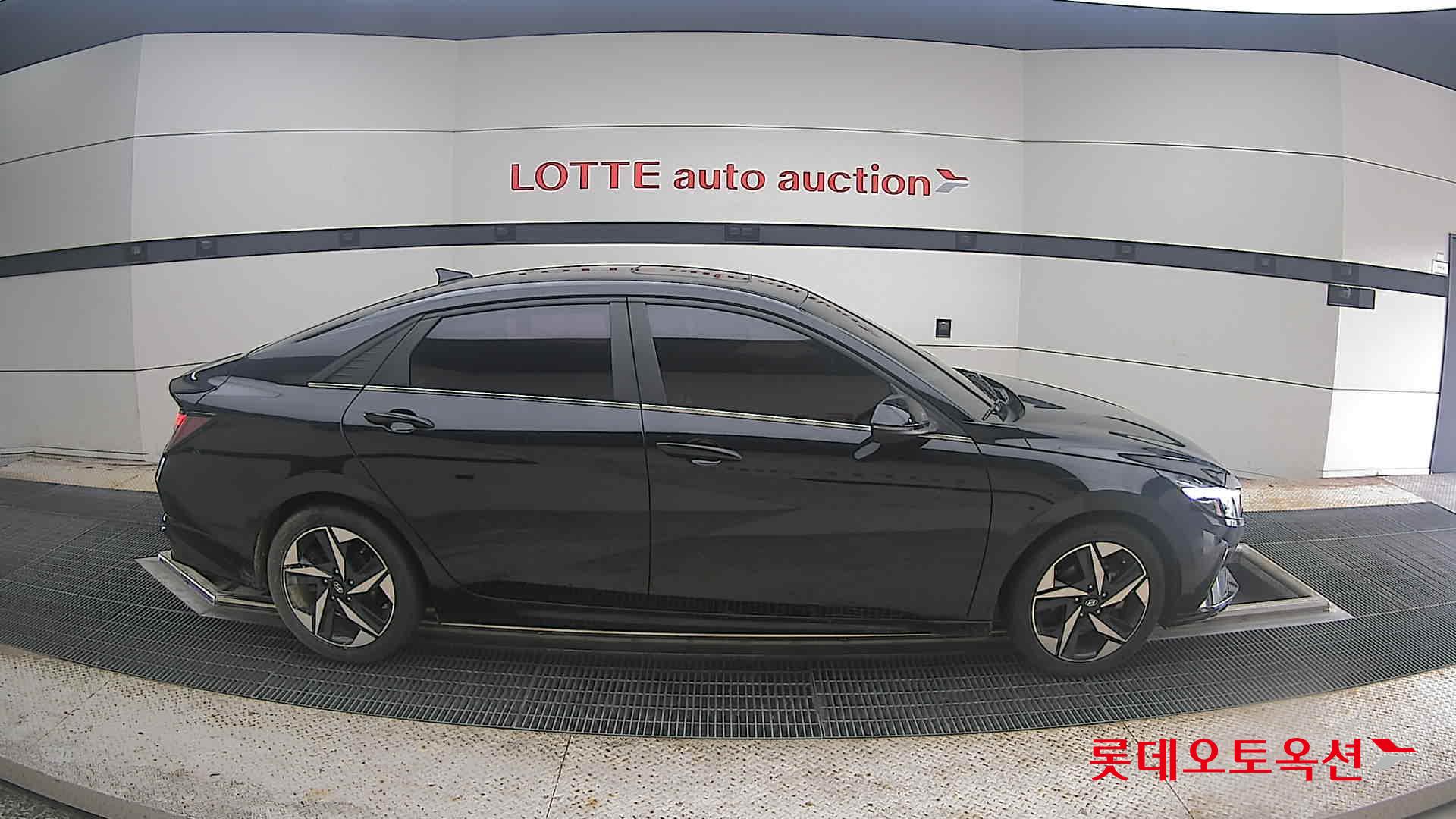 2021 - hyundai avante