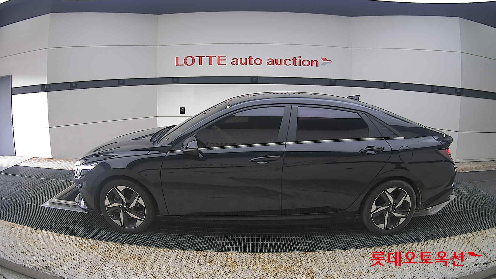 2021 - hyundai avante