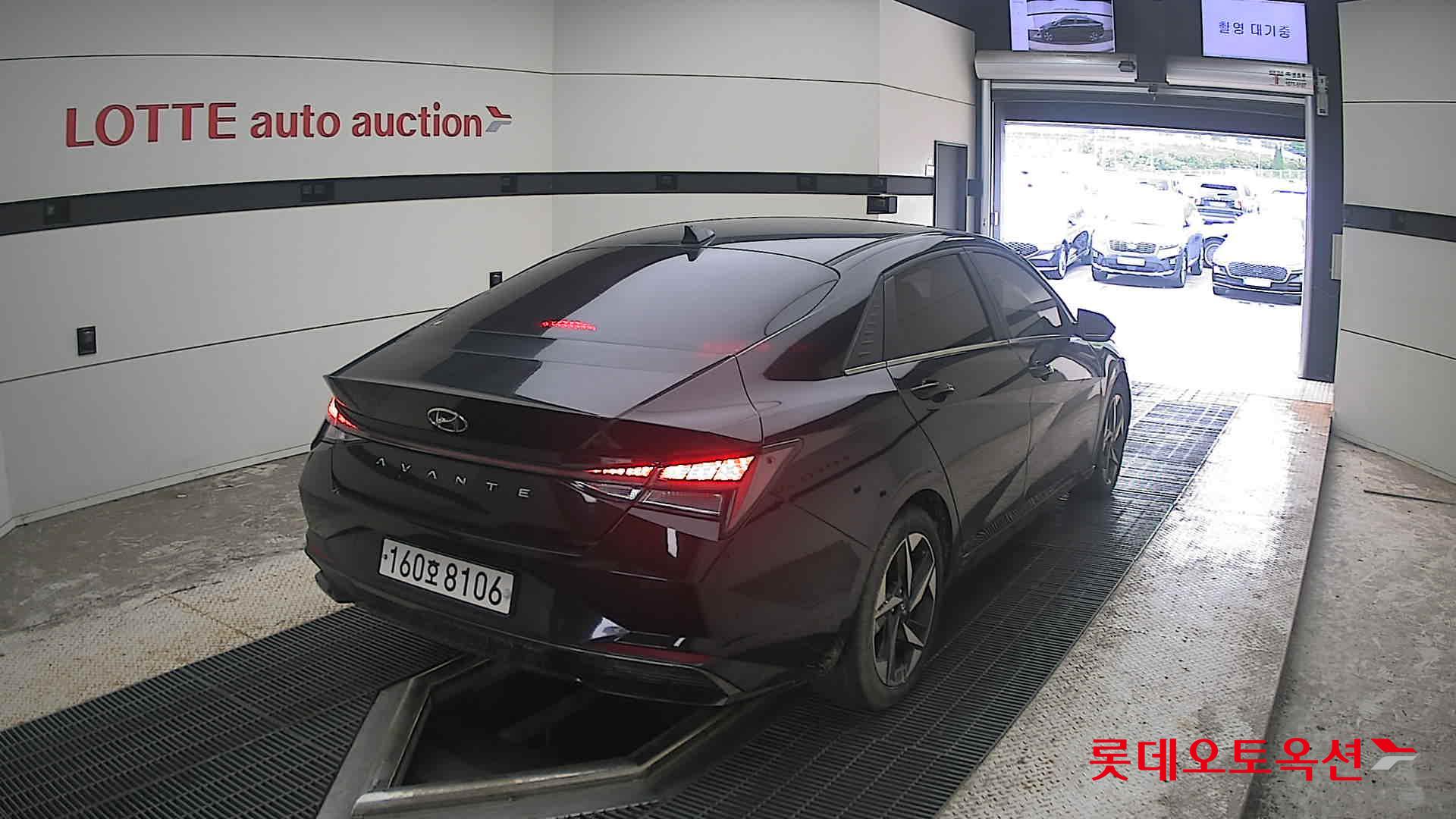 2021 - hyundai avante