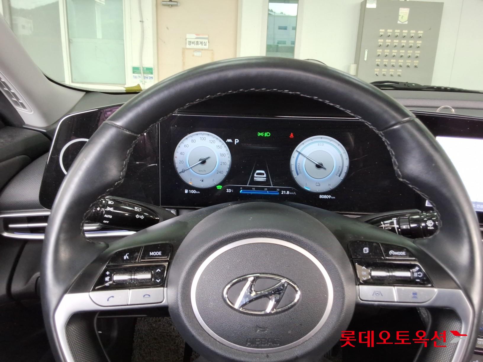 2021 - hyundai avante