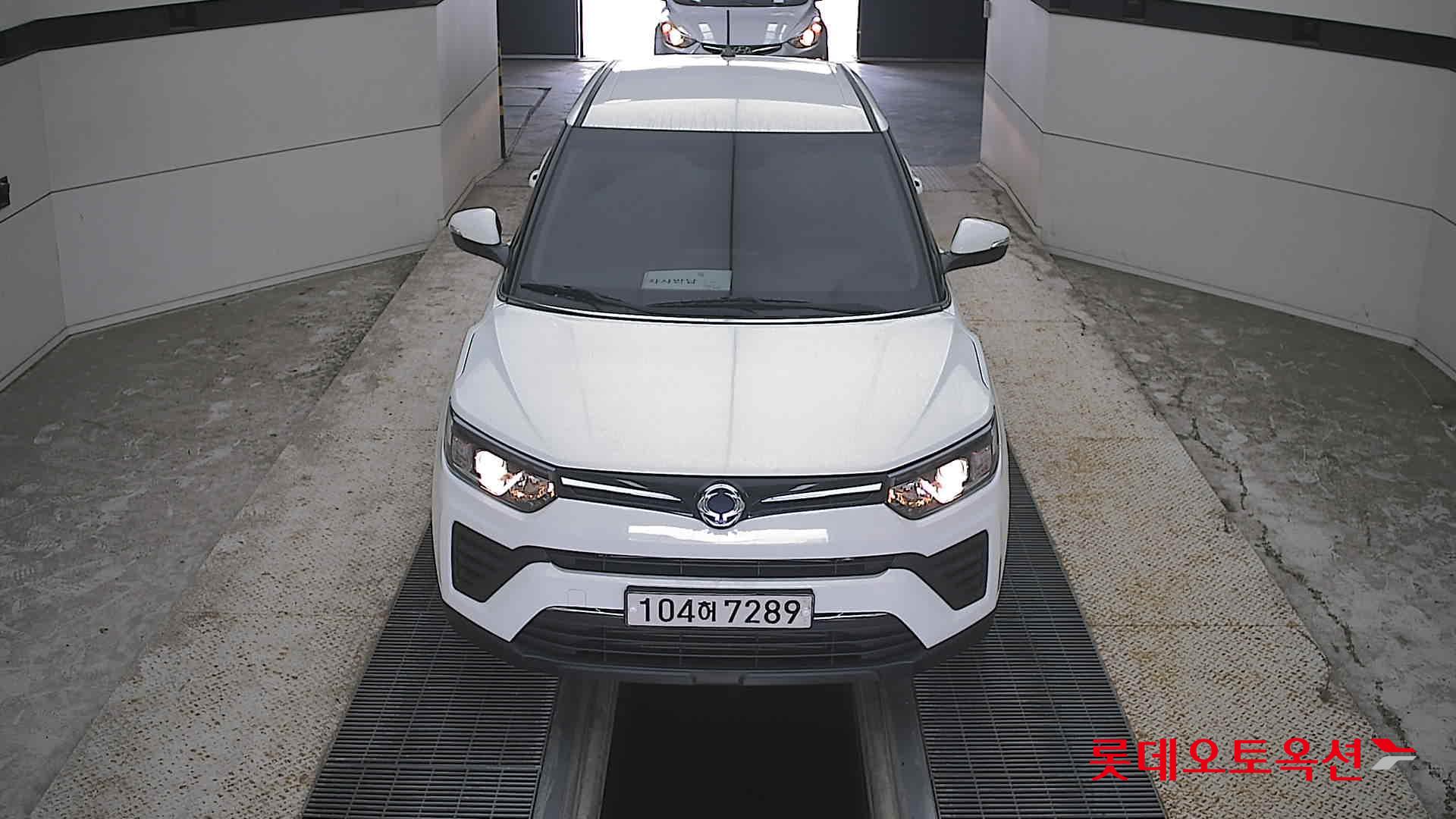 VERY NEW TIVOLI (D) 특판스페셜