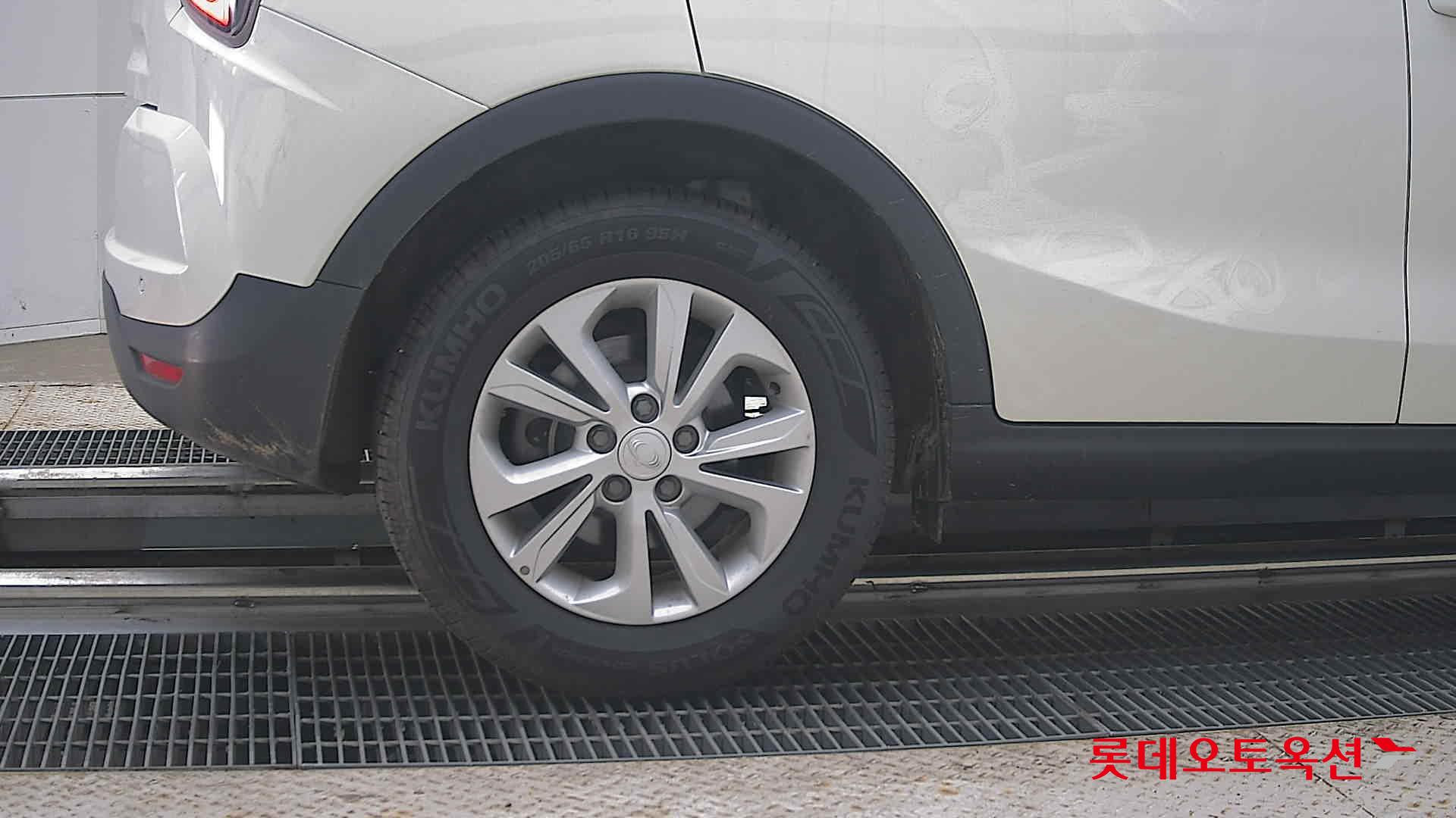 2021 - ssangyong tivoli