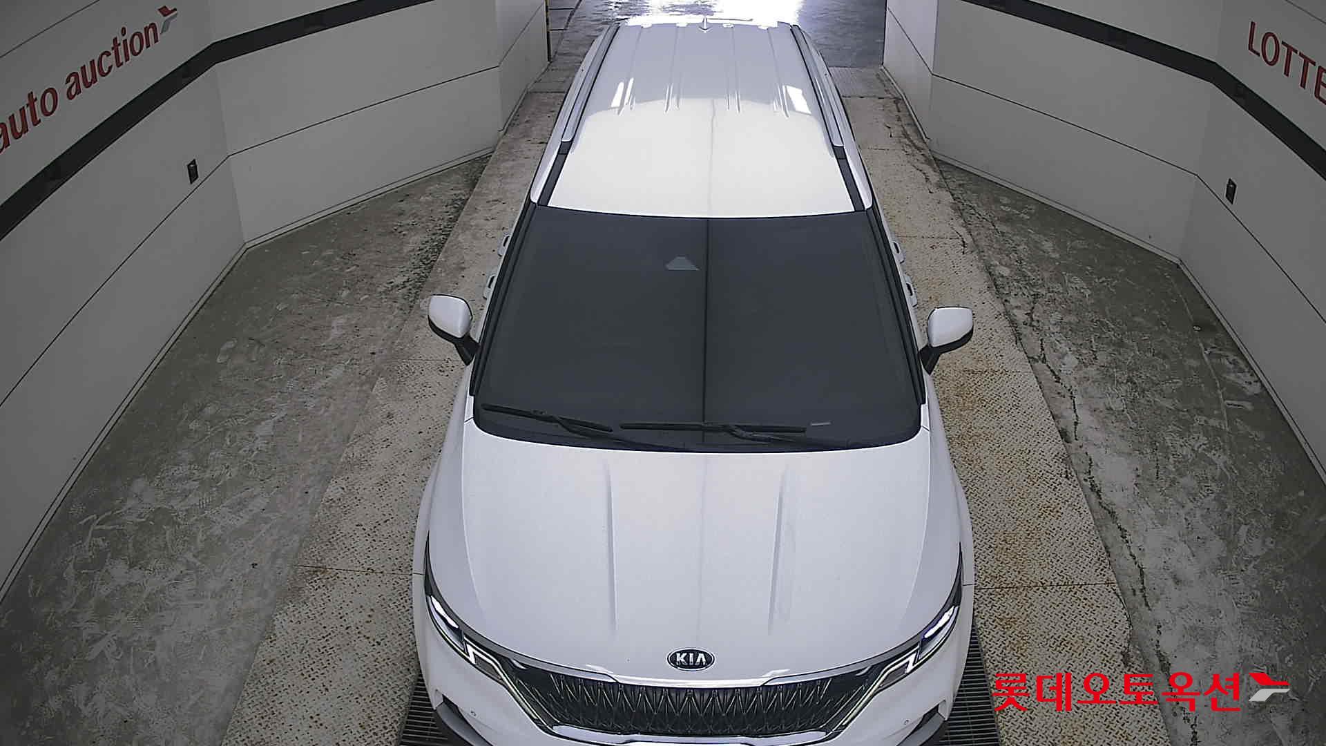 2021 - kia carnival