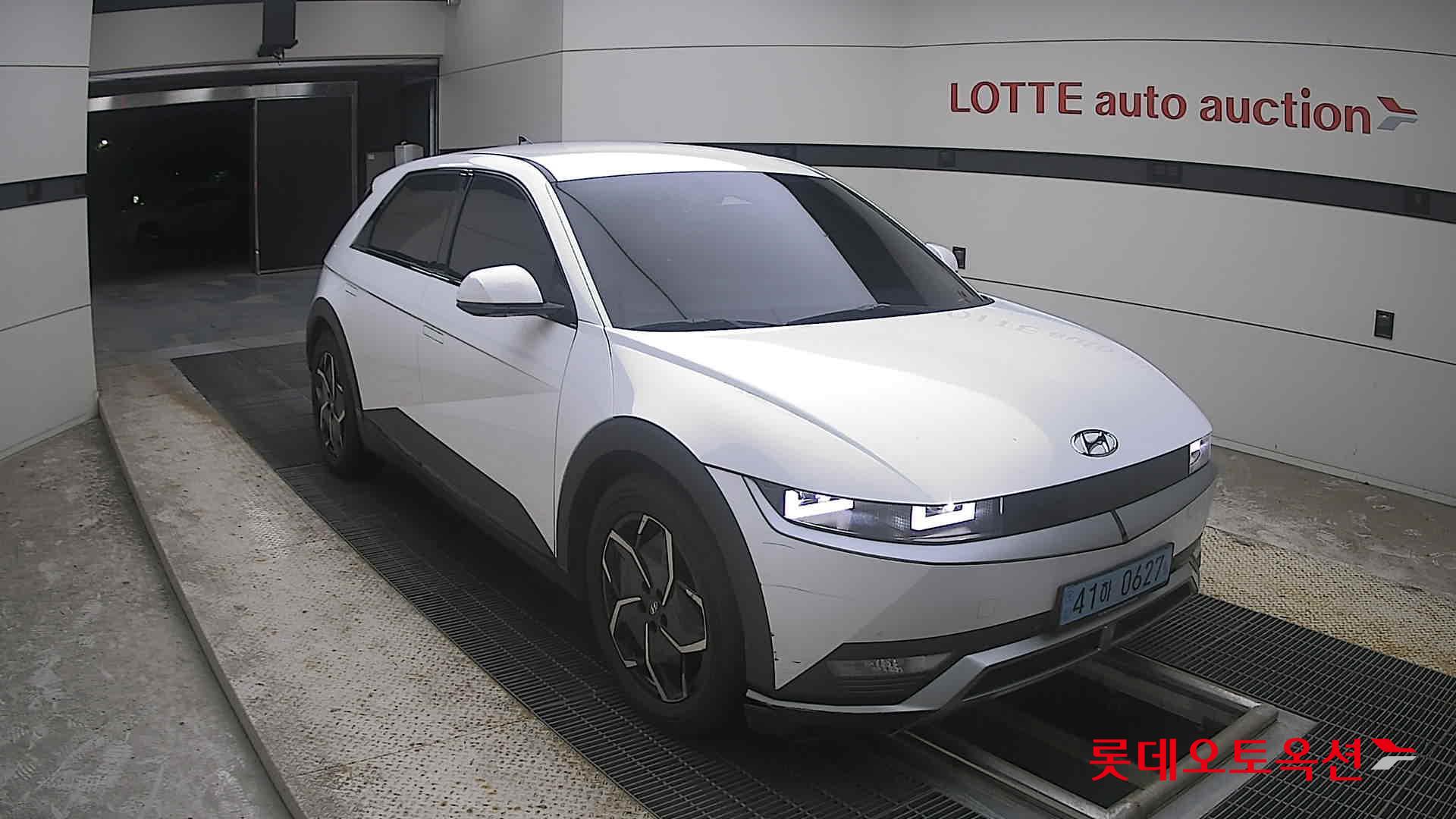 2022 - hyundai ioniq