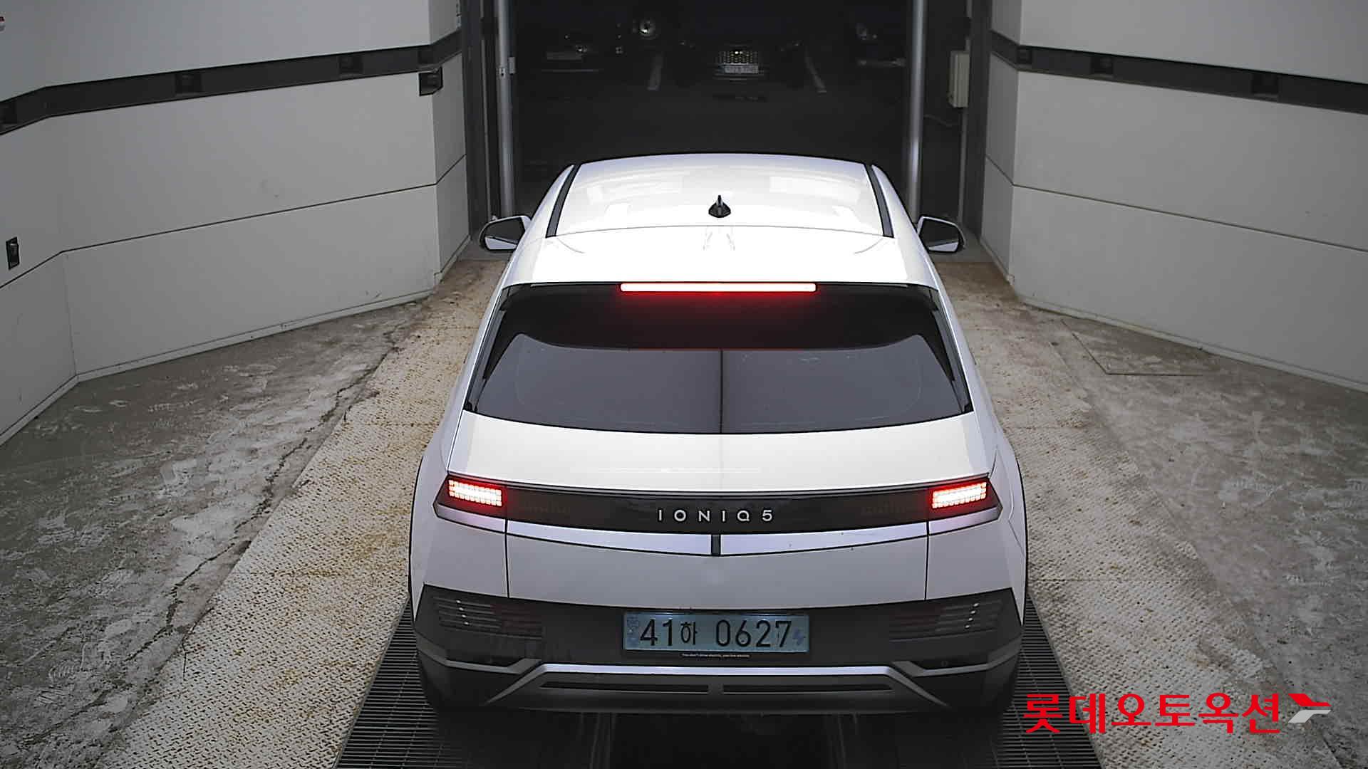2022 - hyundai ioniq
