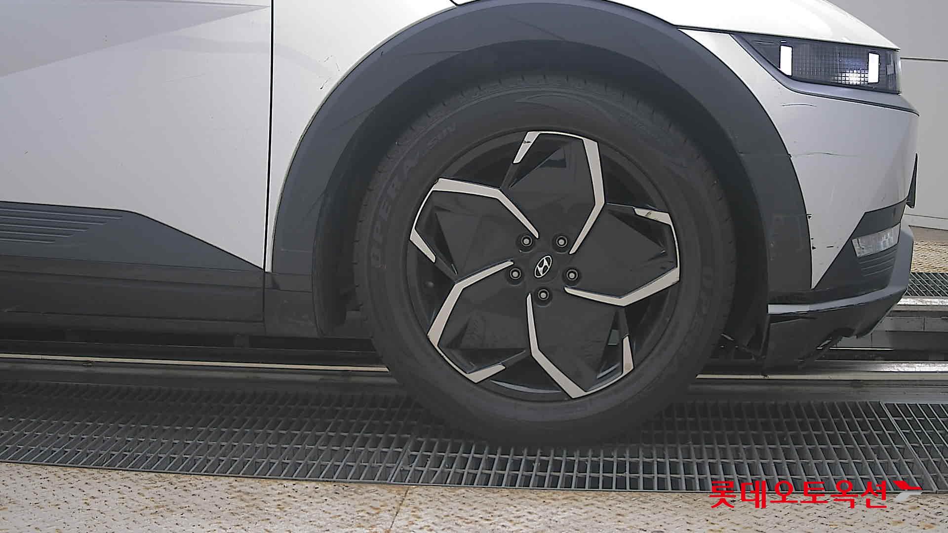 2022 - hyundai ioniq