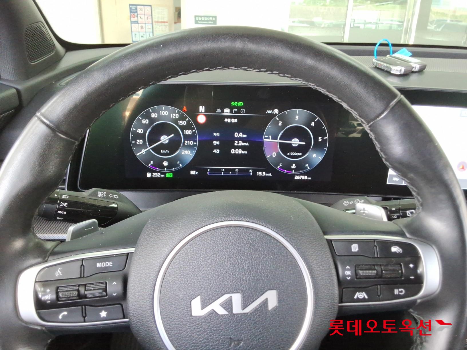 2023 - kia sportage