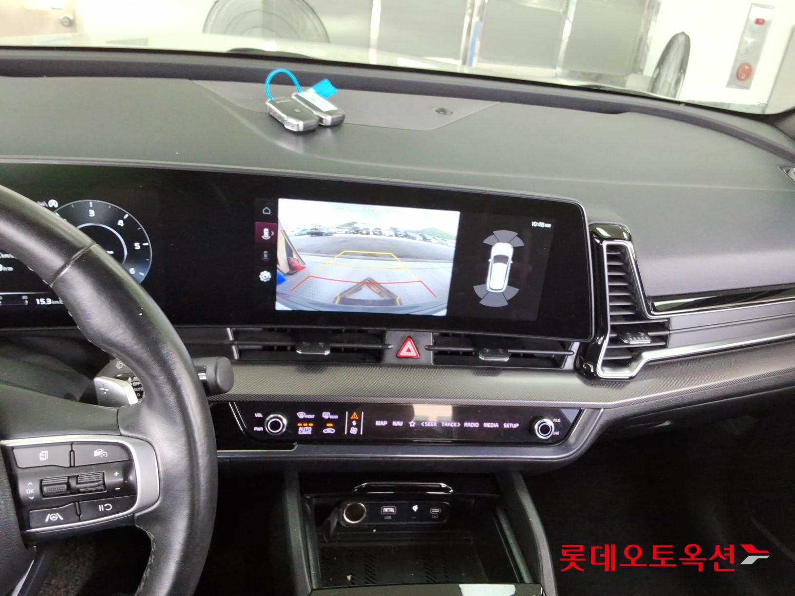 2023 - kia sportage