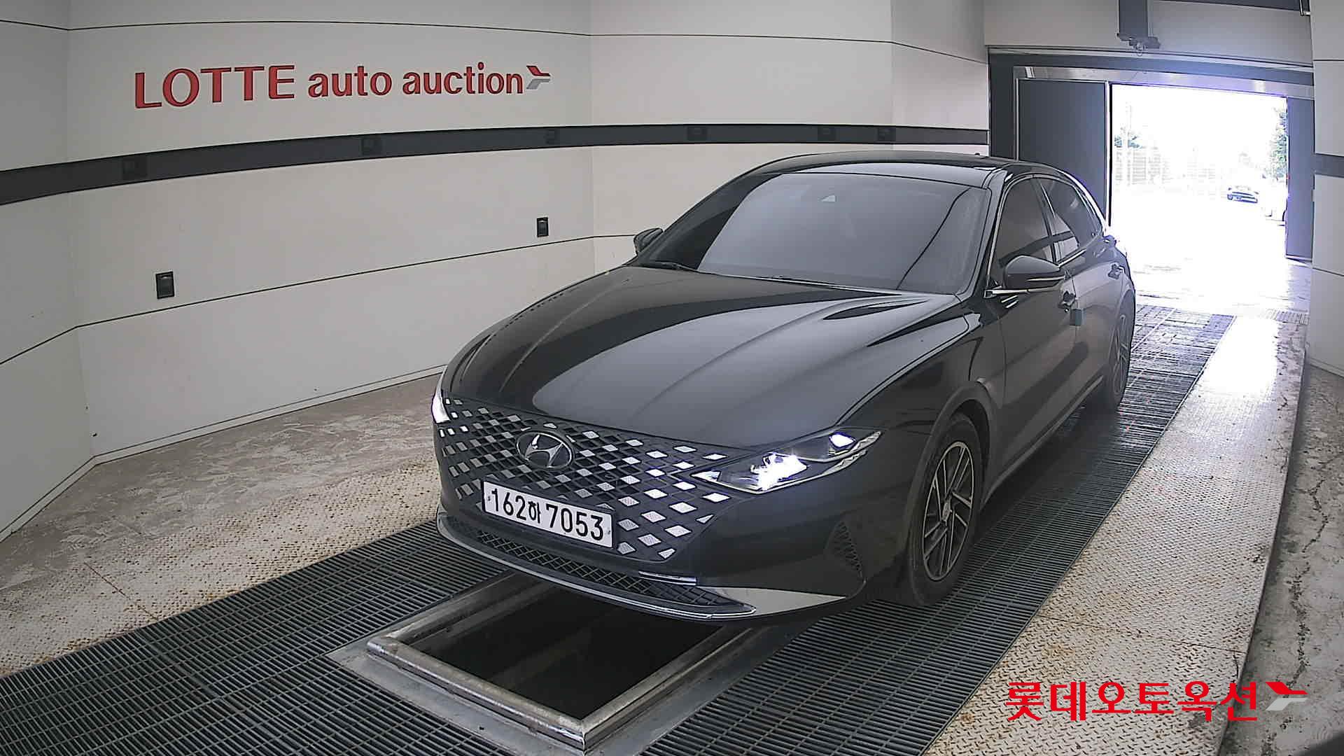 2021 - hyundai grandeur