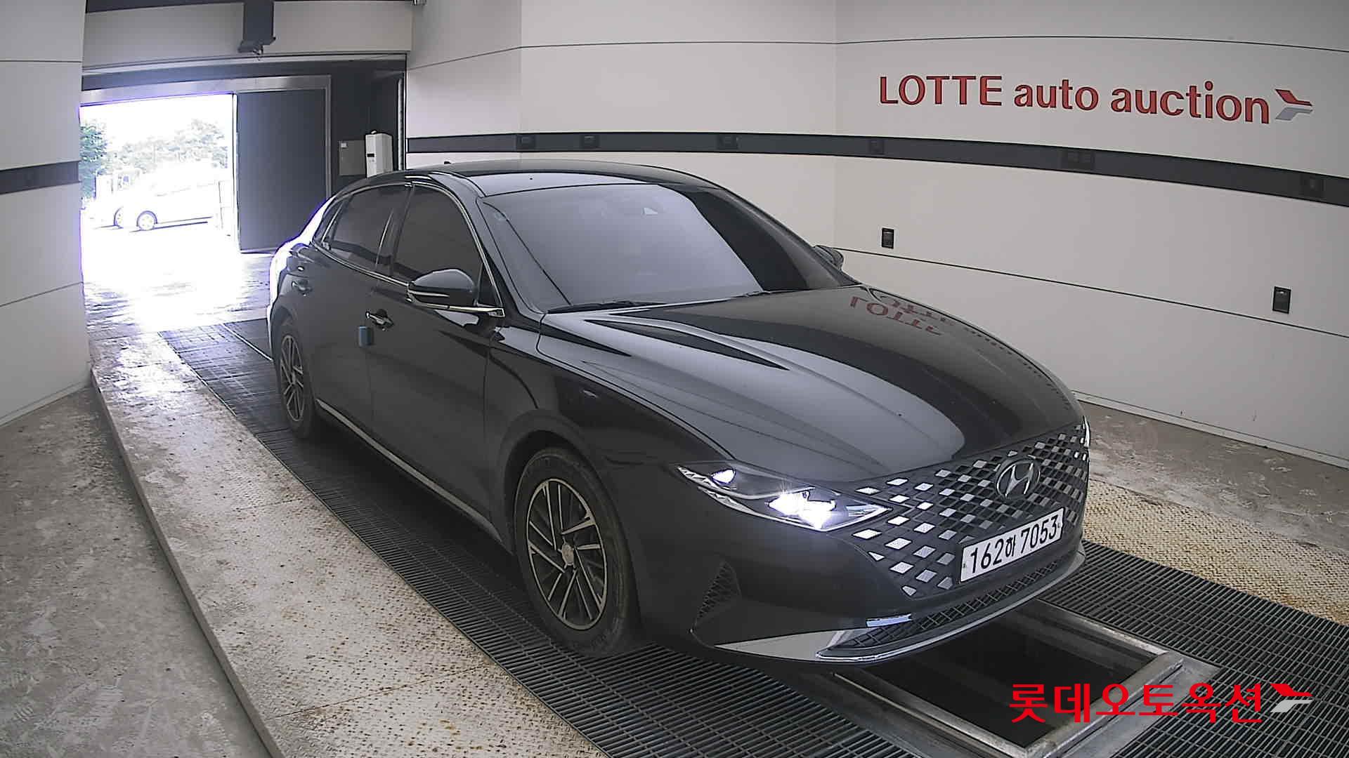 2021 - hyundai grandeur