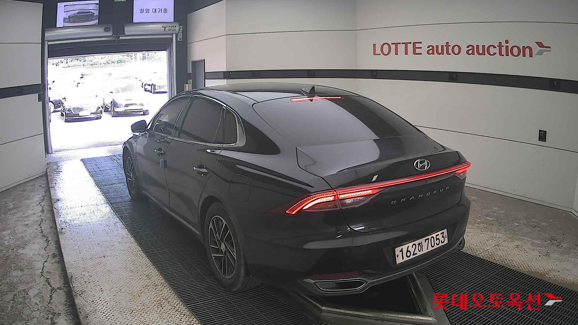 2021 - hyundai grandeur