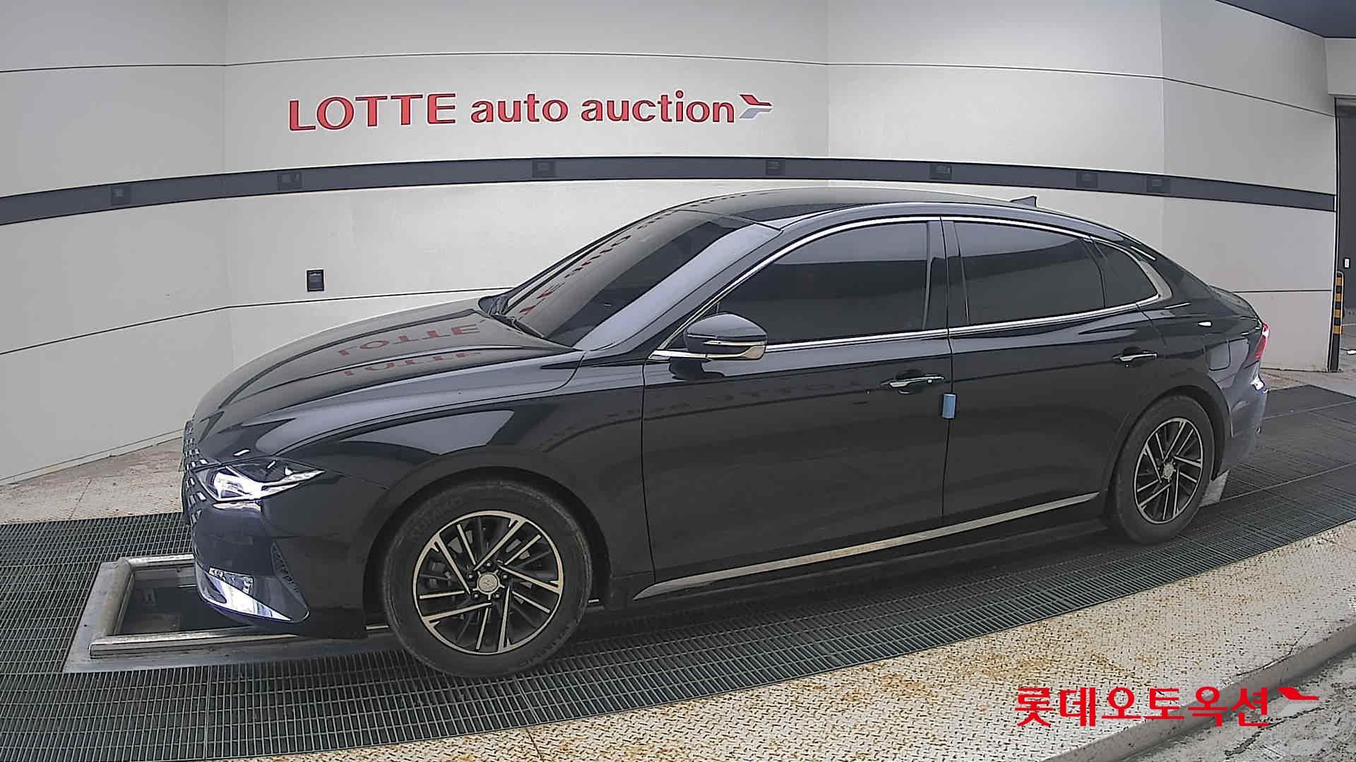 2021 - hyundai grandeur