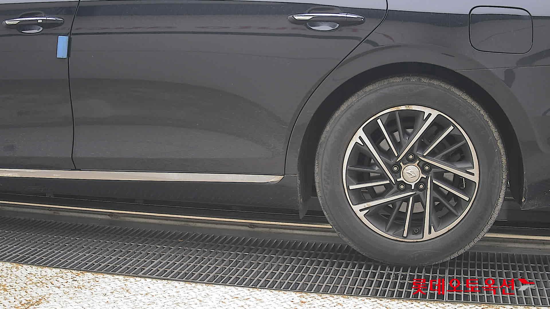 2021 - hyundai grandeur