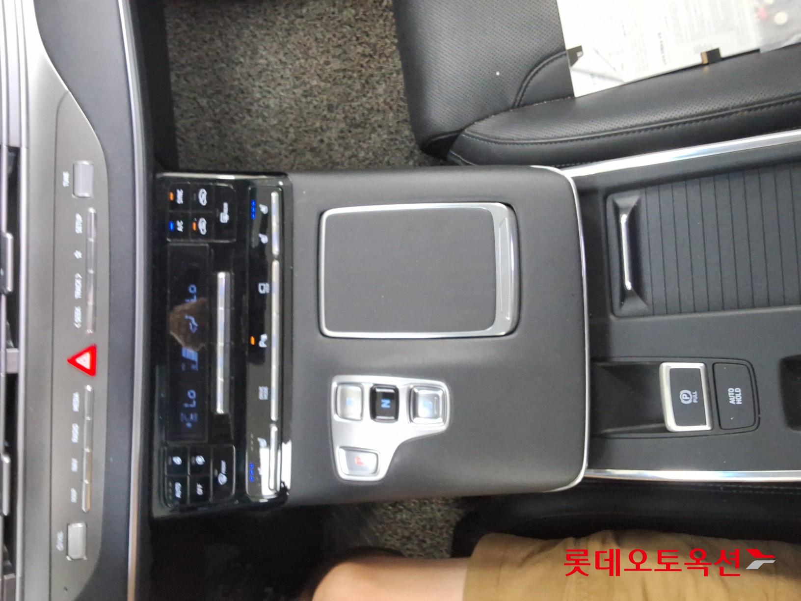 2021 - hyundai grandeur