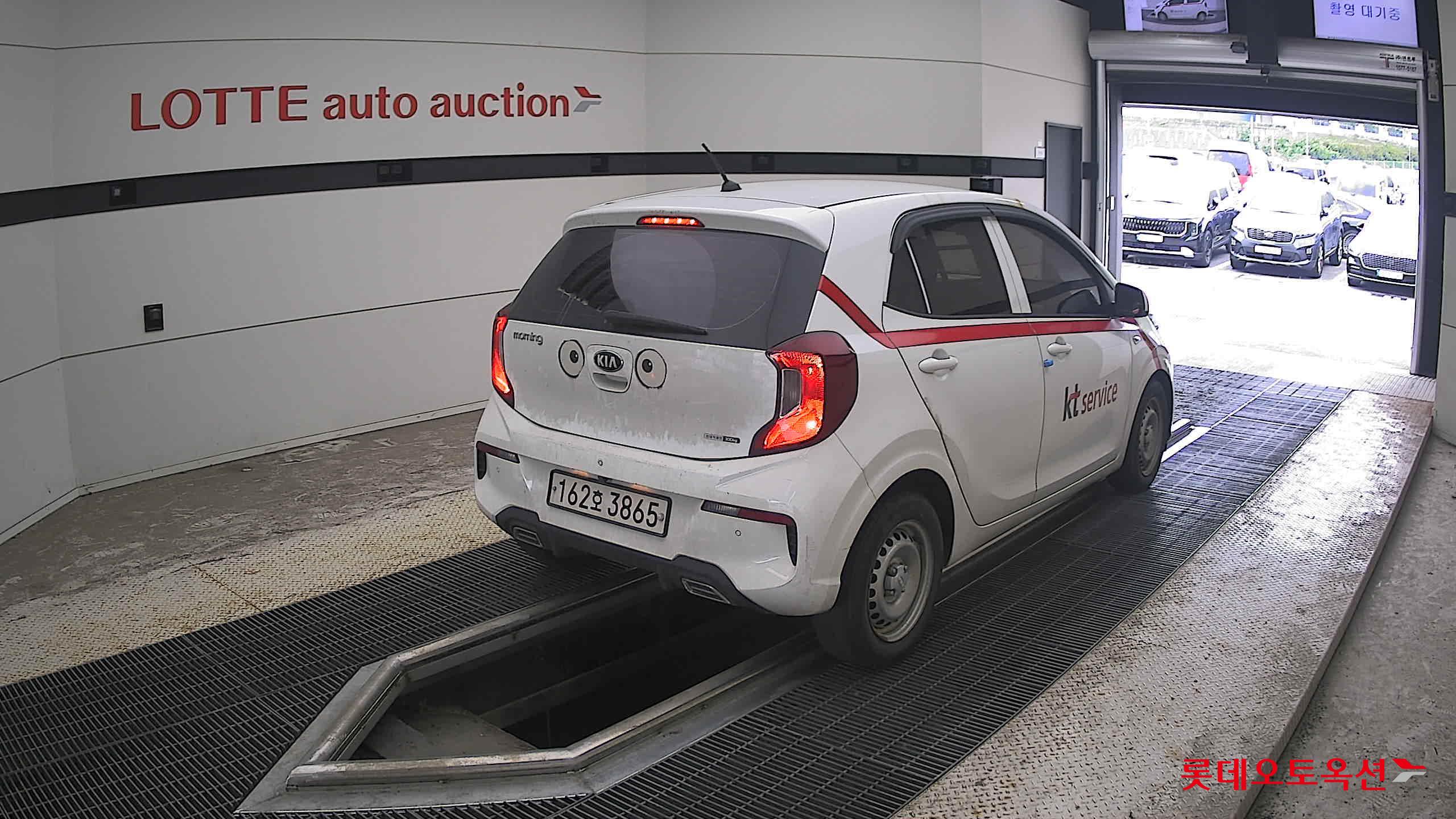 2021 - kia morning