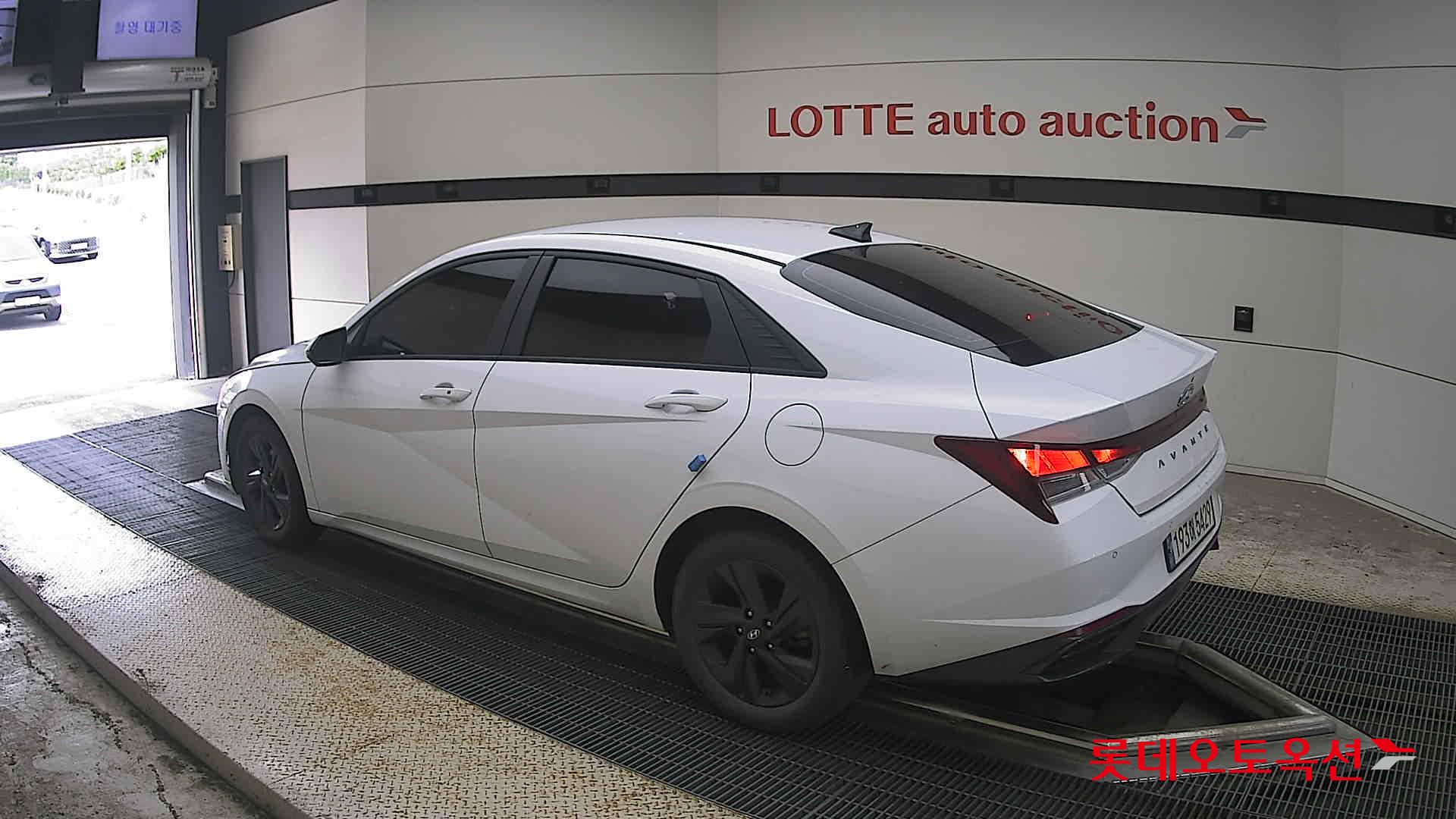 2023 - hyundai avante