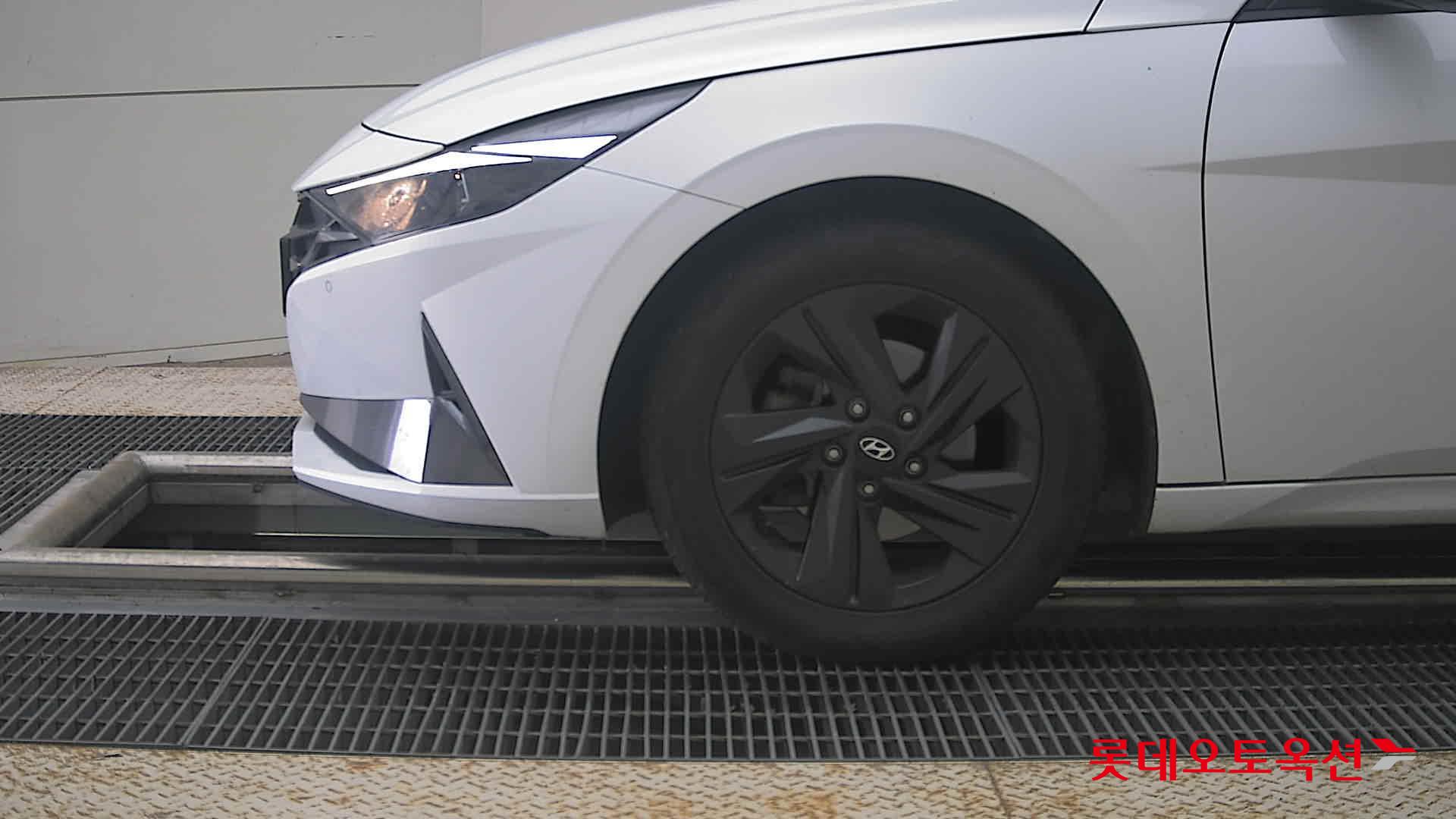 2023 - hyundai avante