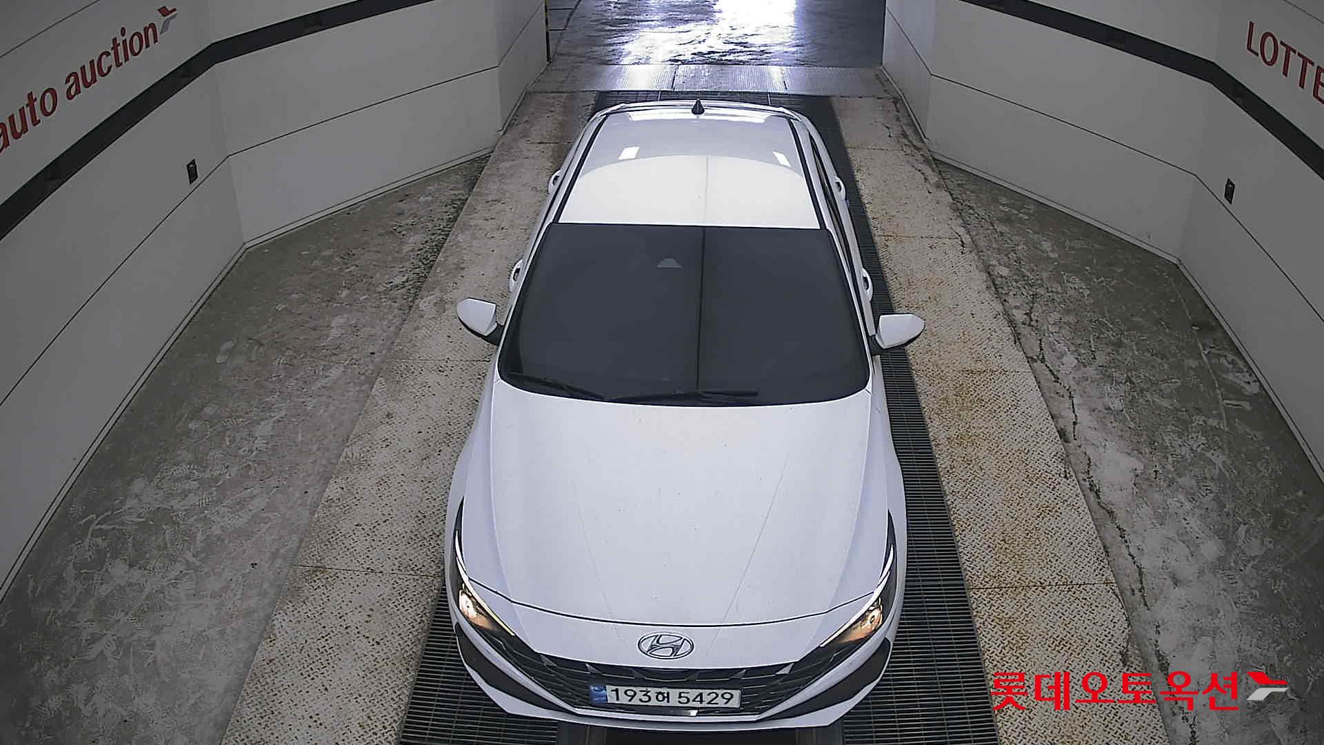 2023 - hyundai avante