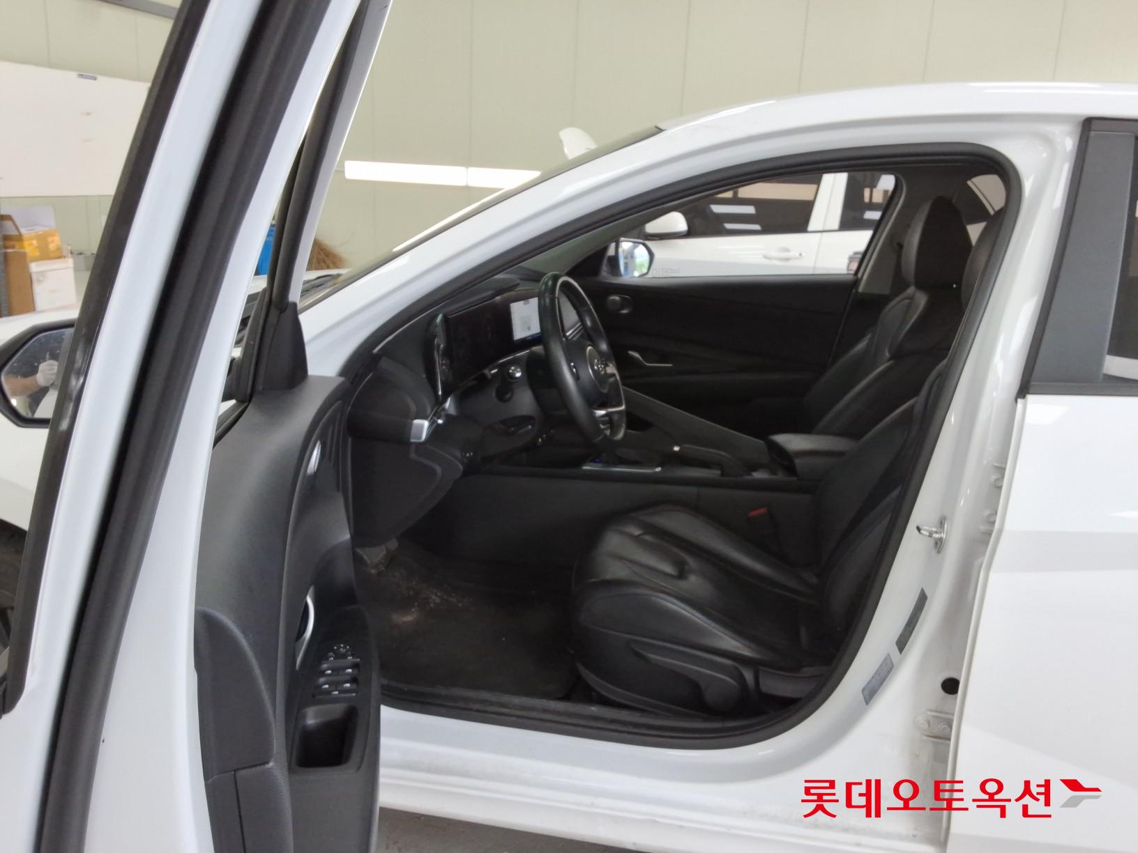 2023 - hyundai avante