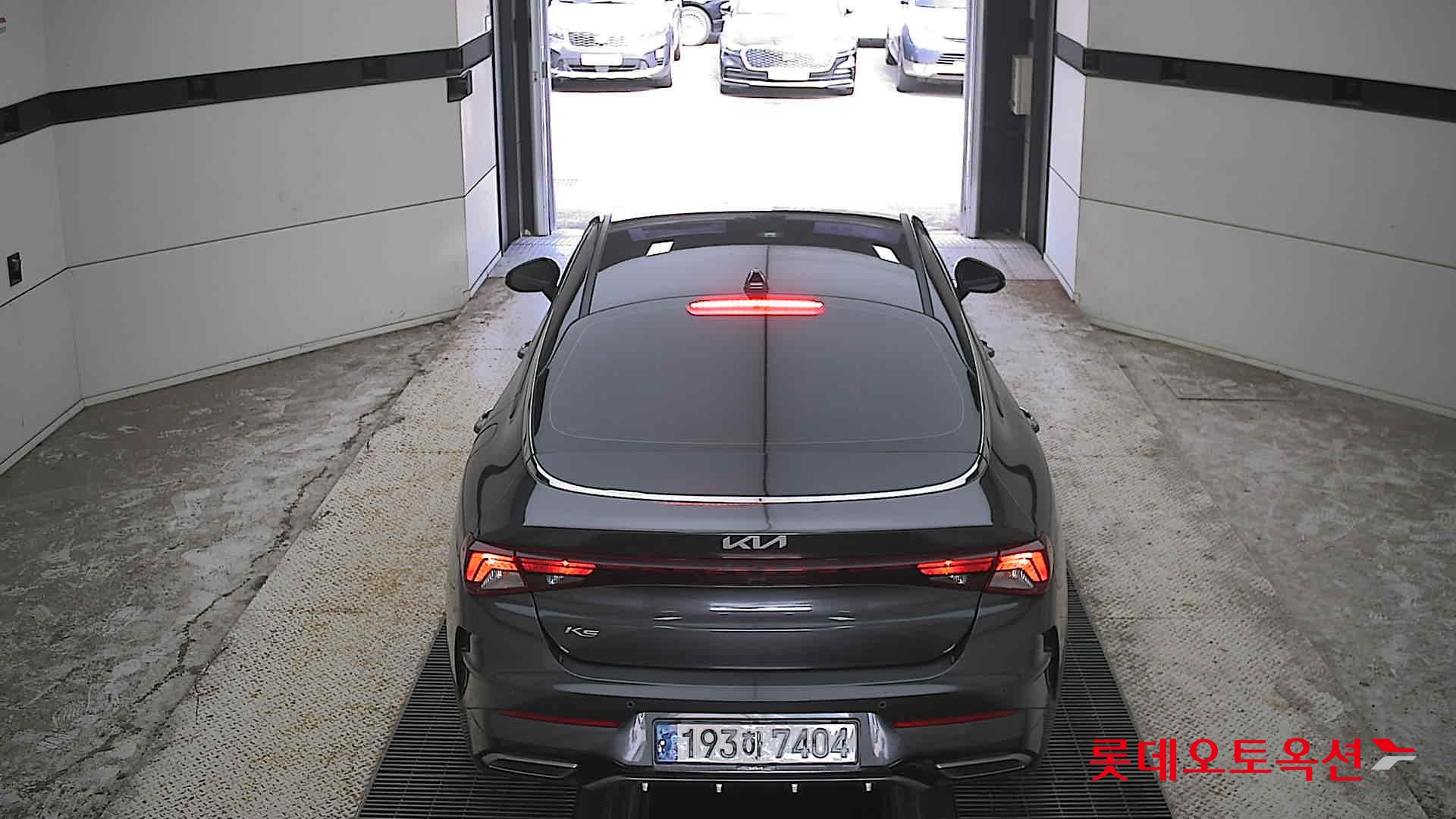 2022 - kia k5