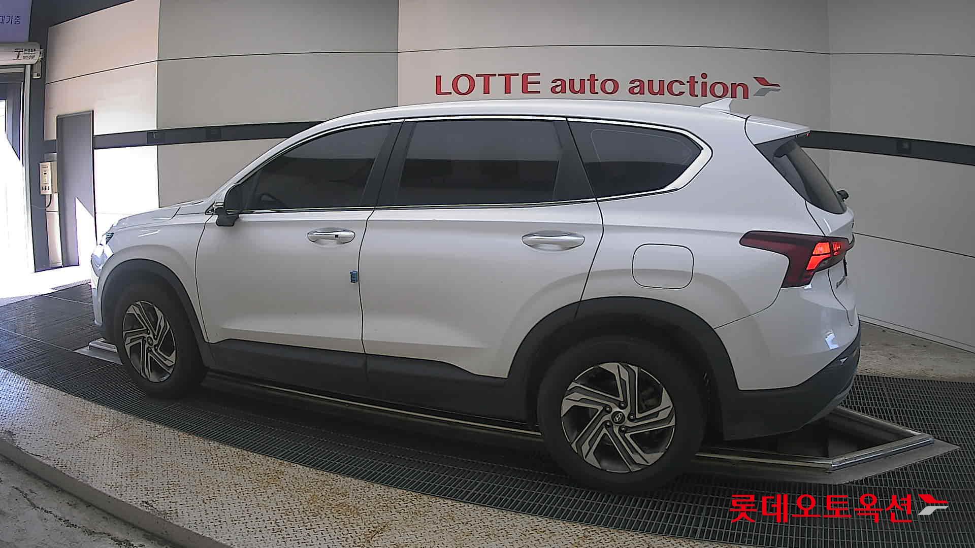 2021 - hyundai santafe