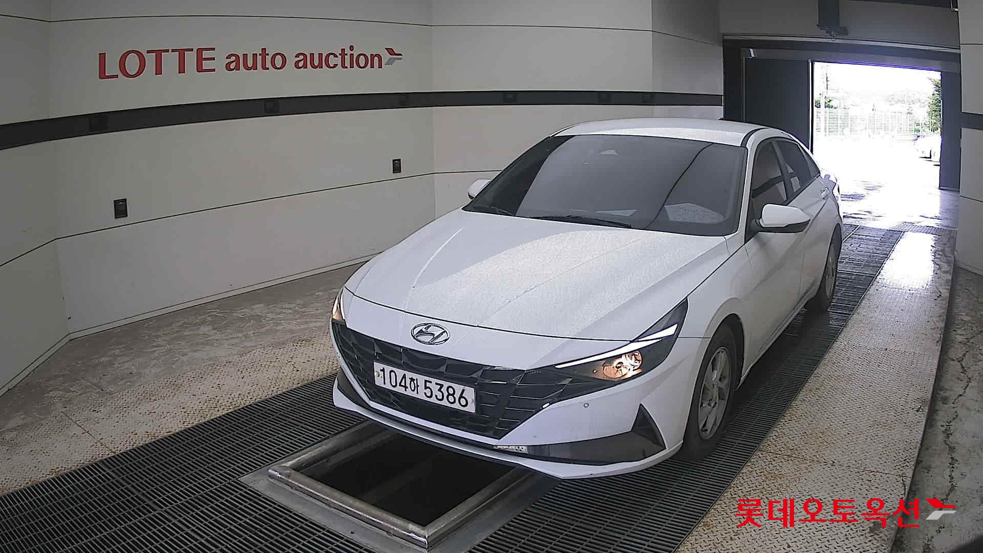 2021 - hyundai avante