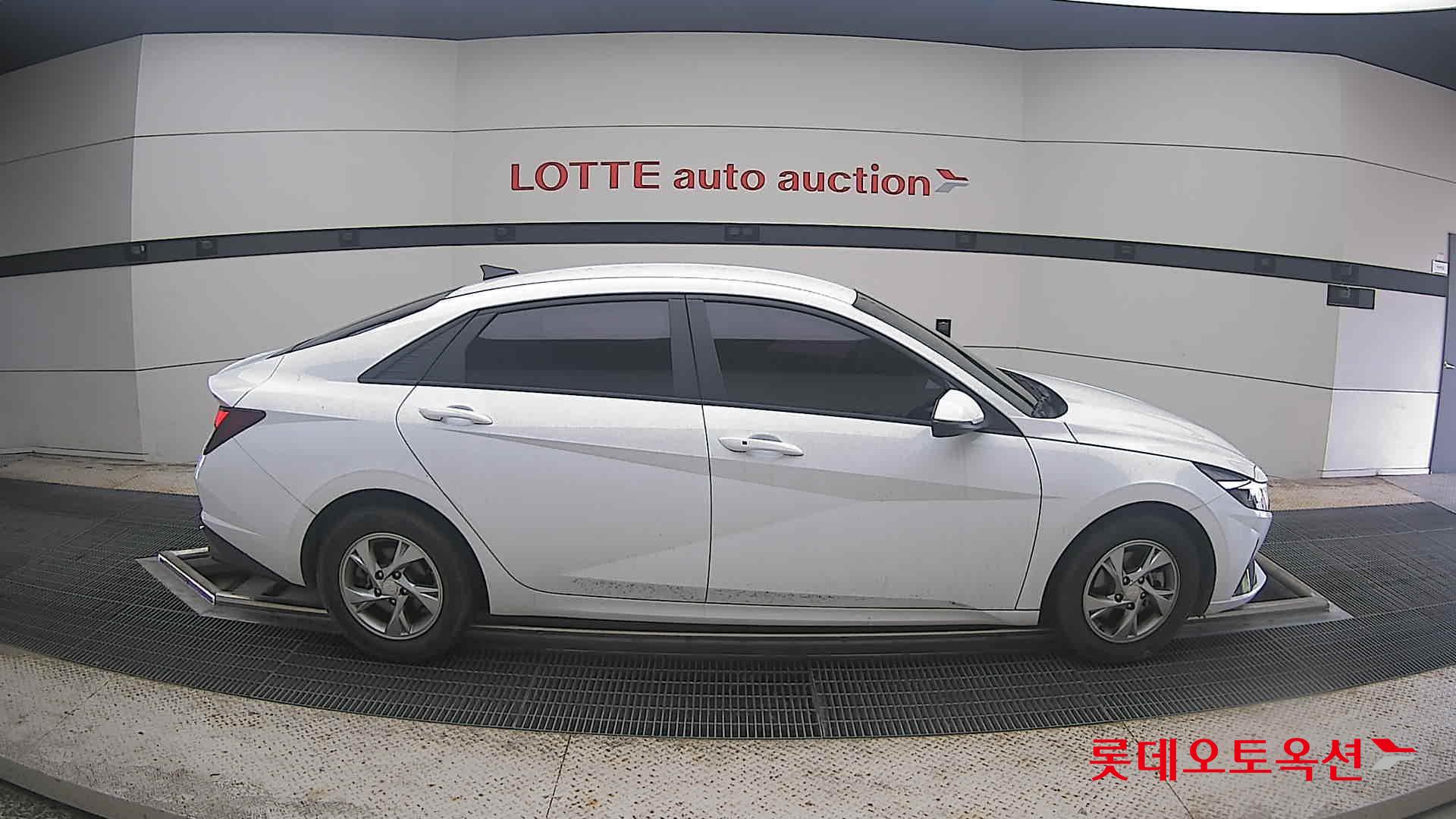 2021 - hyundai avante